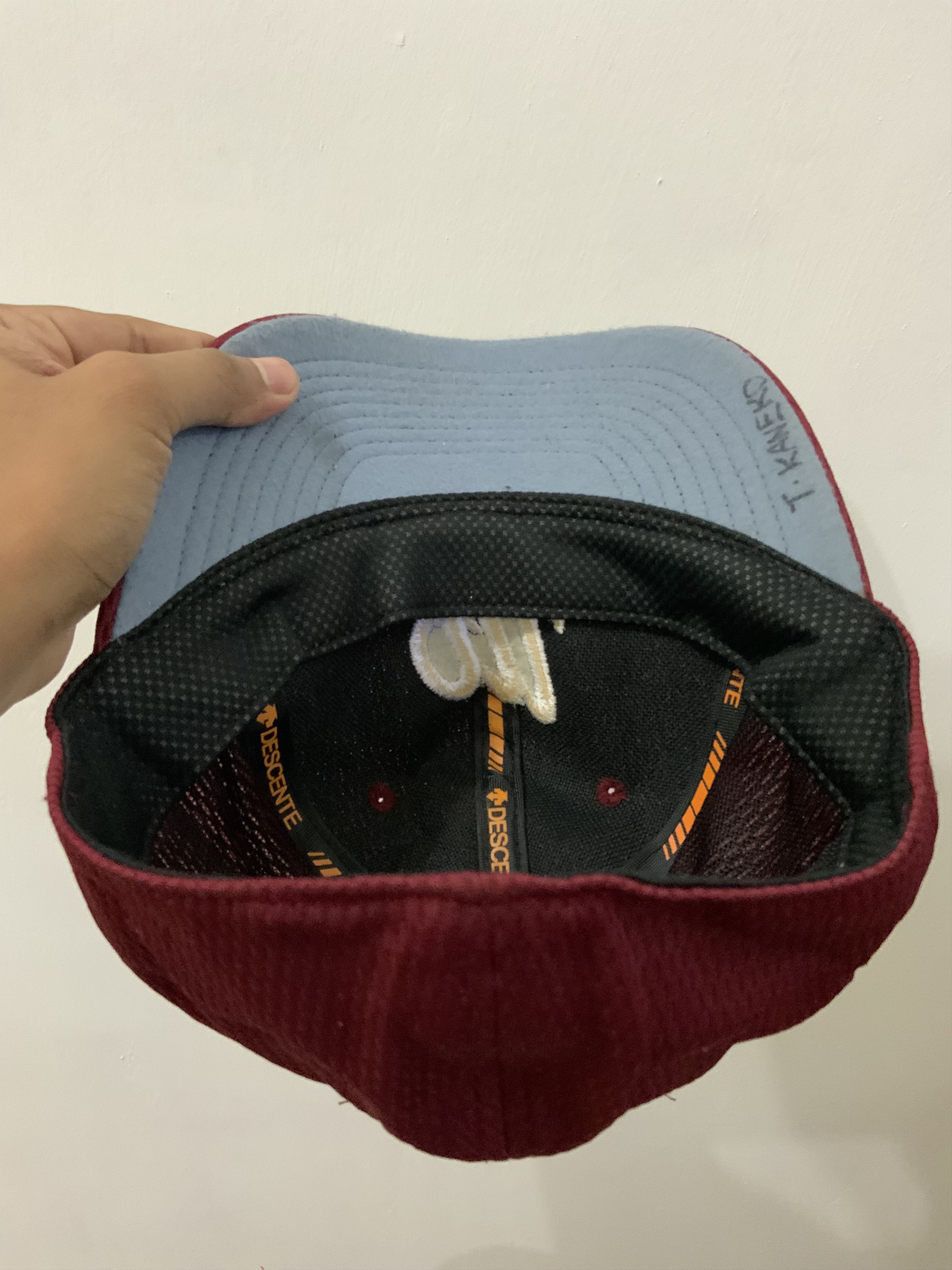 Japanese Brand Descente Maroon Fitted Hat Cap Size ONE SIZE - 8 Thumbnail