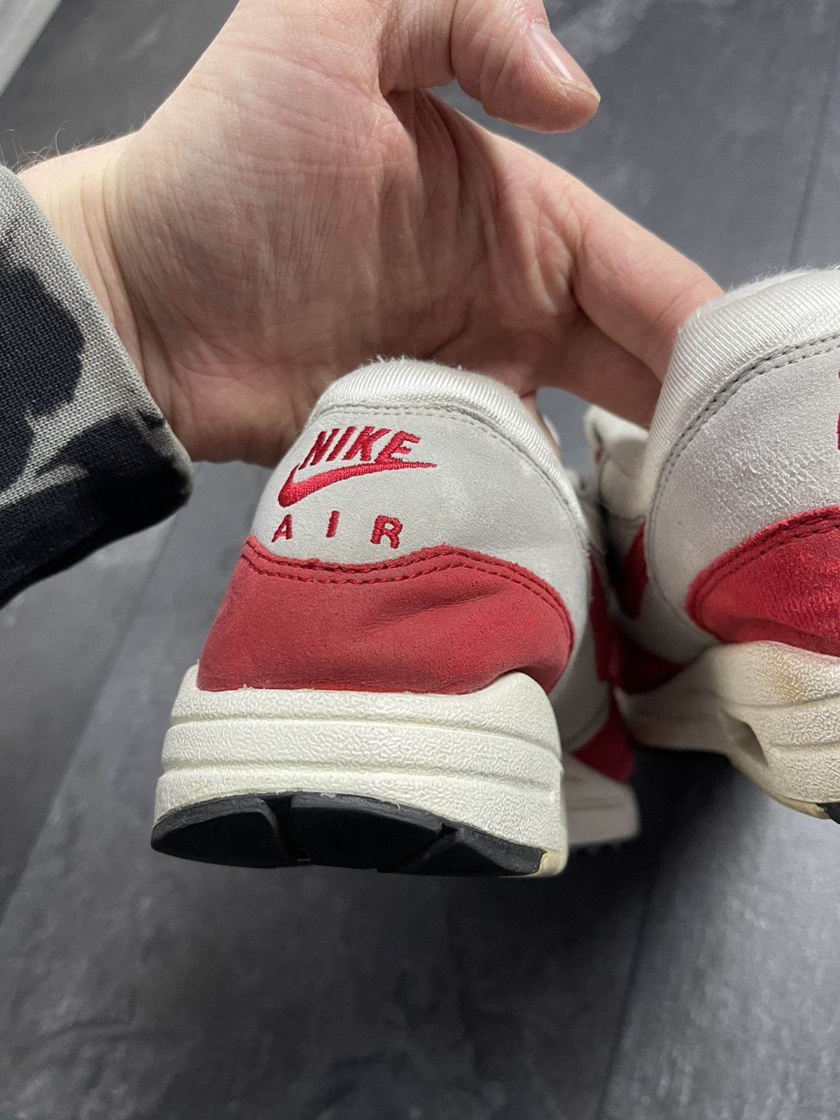 Nike × Streetwear × Vintage Nike Air Max 1 OG Red White Grey Black 2012 Mens Size US 7 / EU 40 - 12 Thumbnail