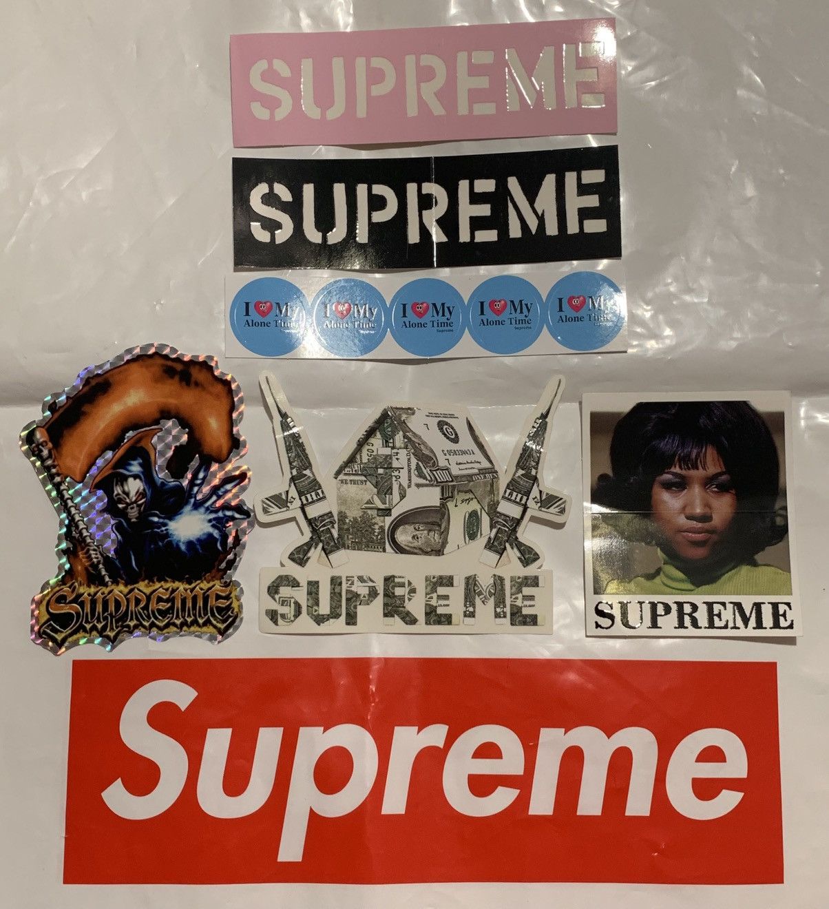 Supreme Supreme SS26 Season Stickers Size ONE SIZE - 1 Thumbnail