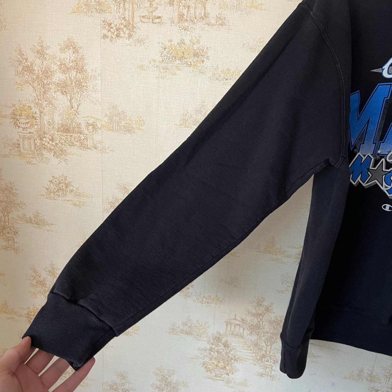 Champion 1990s Champion Orlando Magic Sweatshirt | Made in USA | XL Size US XL / EU 56 / 4 - 7 Thumbnail