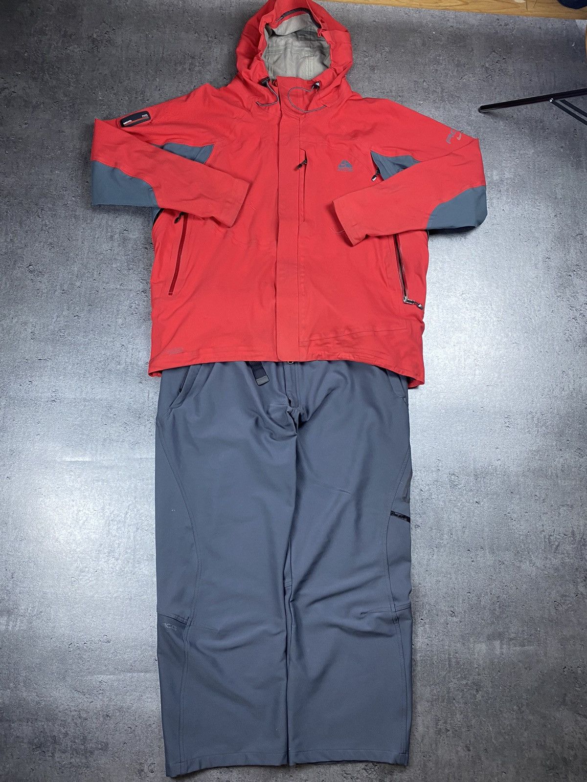 Nike ACG Vintage Costume Pants + Jacket 00s Y2K