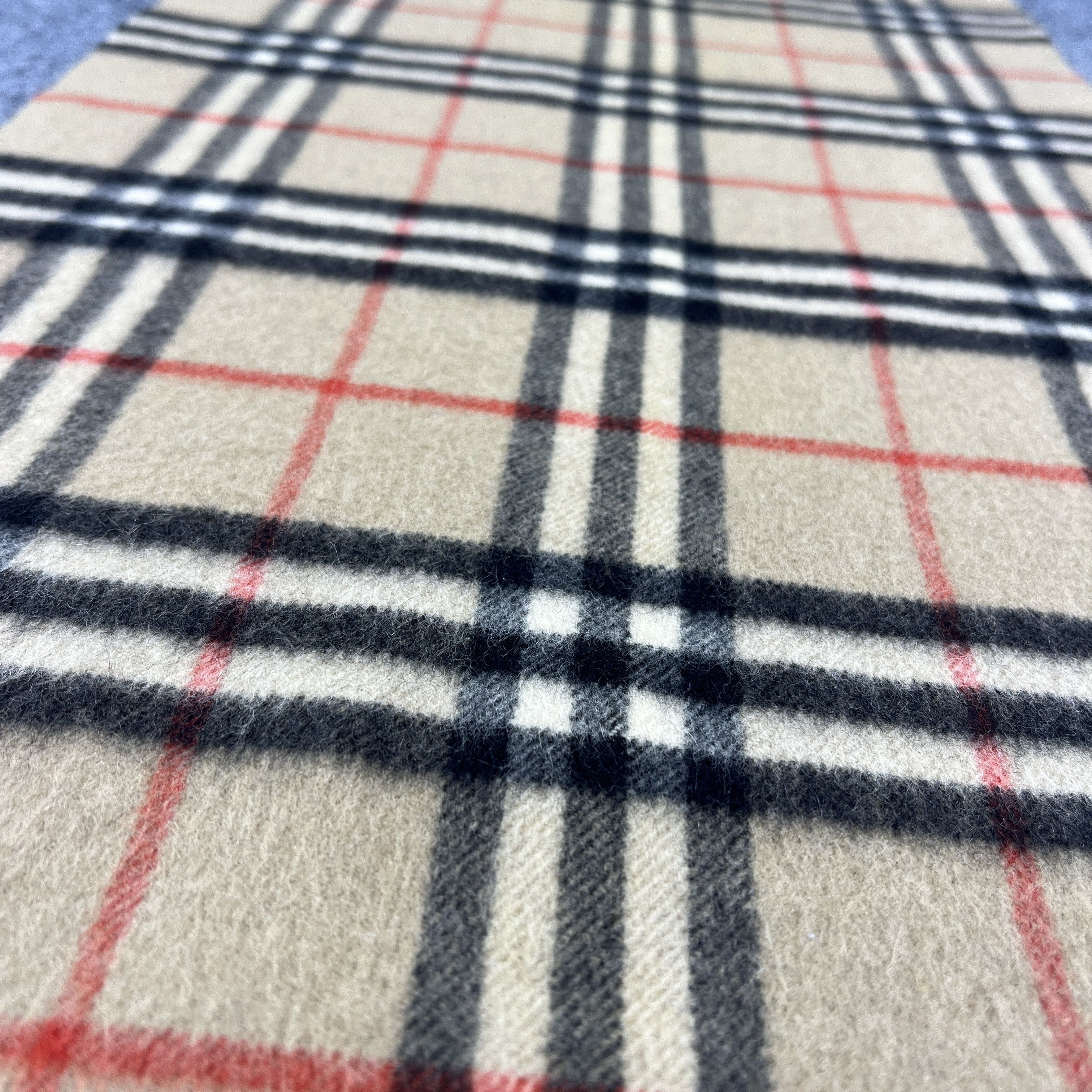 Burberry × Vintage Vintage Burberry Scarf / Muffler / Neckwear K059 Size ONE SIZE - 8 Thumbnail