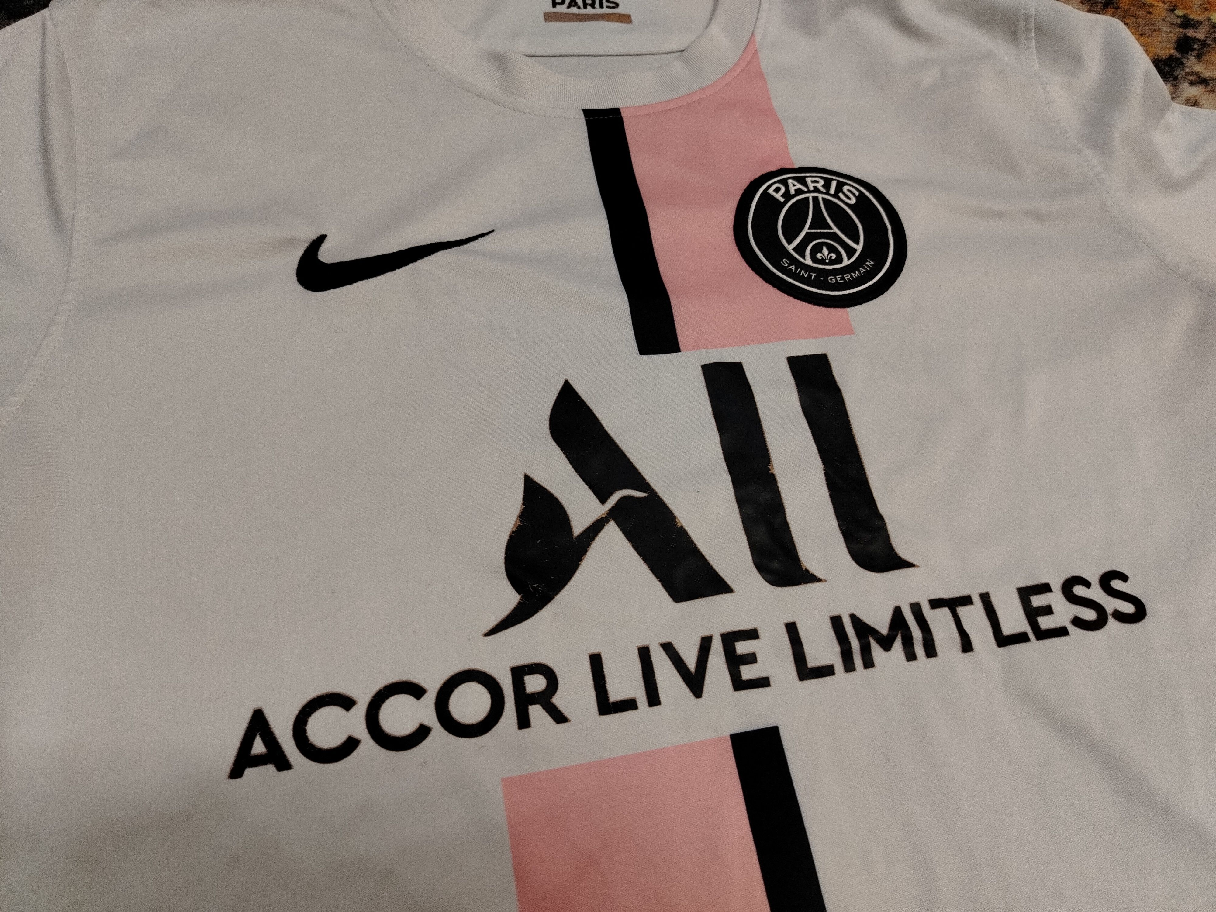 Nike PSG PARIS SAINT-GERMAIN JERSEY 2021 2022 Size US M / EU 48-50 / 2 - 10 Thumbnail
