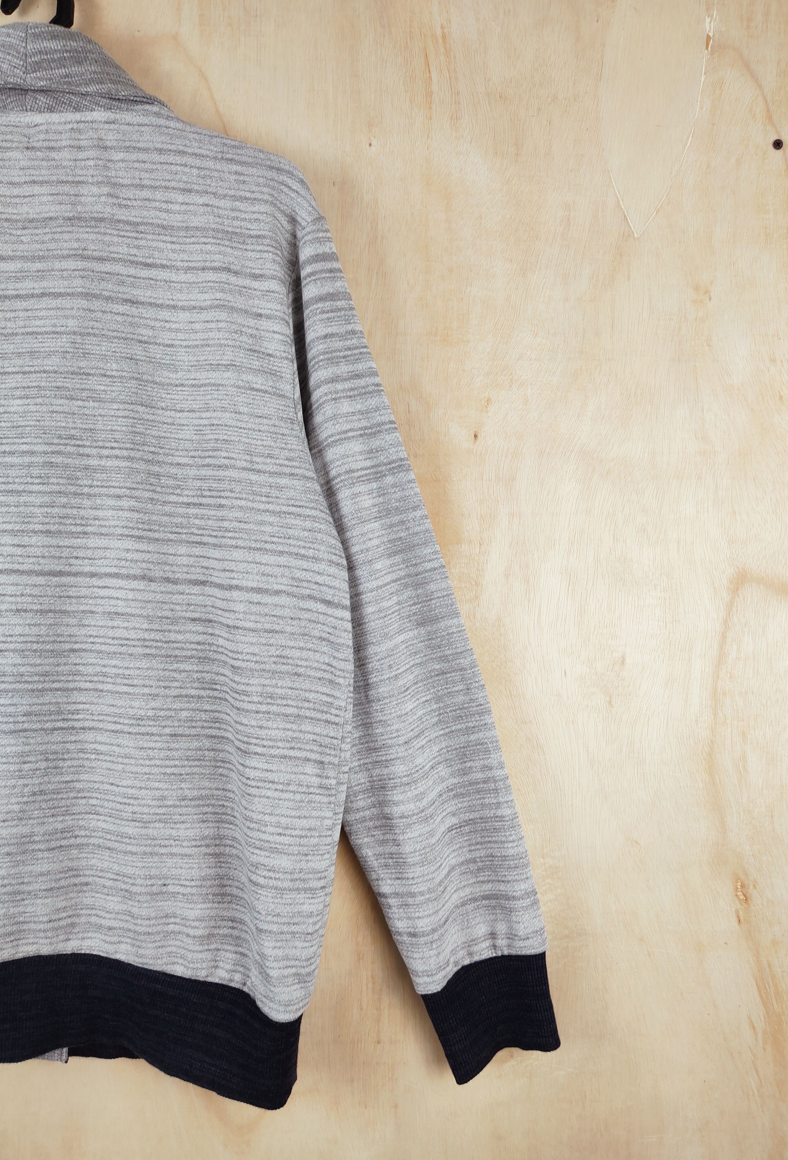 Japanese Brand Takaiq japan vintage Gray knitwear Cardigan #S2574 Size US L / EU 52-54 / 3 - 8 Thumbnail