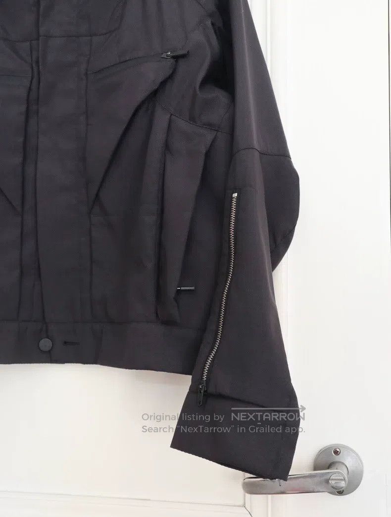 Acronym Acronym Black jackets Size US S / EU 44-46 / 1 - 4 Thumbnail