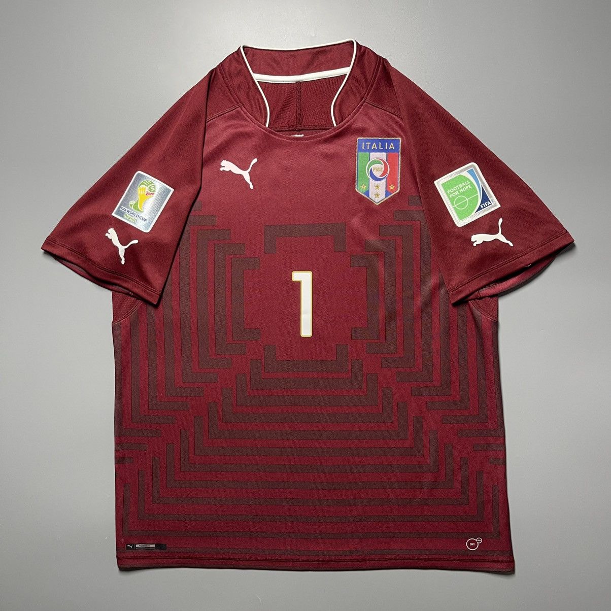 Puma ITALY PUMA 2014 WORLD CUP SOCCER GOALKEEPER JERSEY #1 BUFFON Size US XL / EU 56 / 4 - 2 Thumbnail