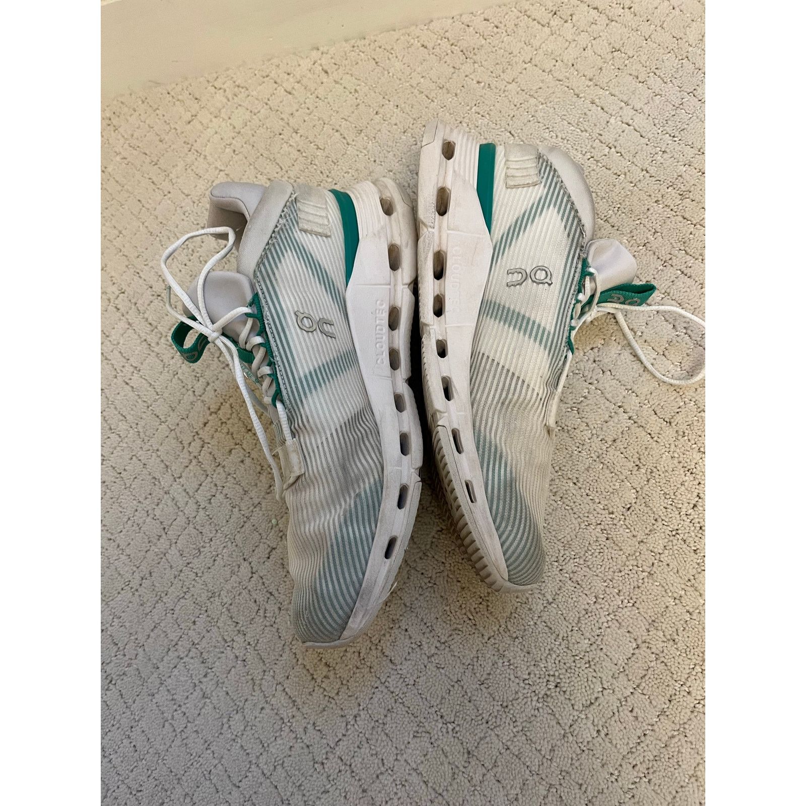 On On Cloudnova Void Undyed White Mint Mens 10.5 Size US 8.5 / EU 41-42 - 3 Thumbnail