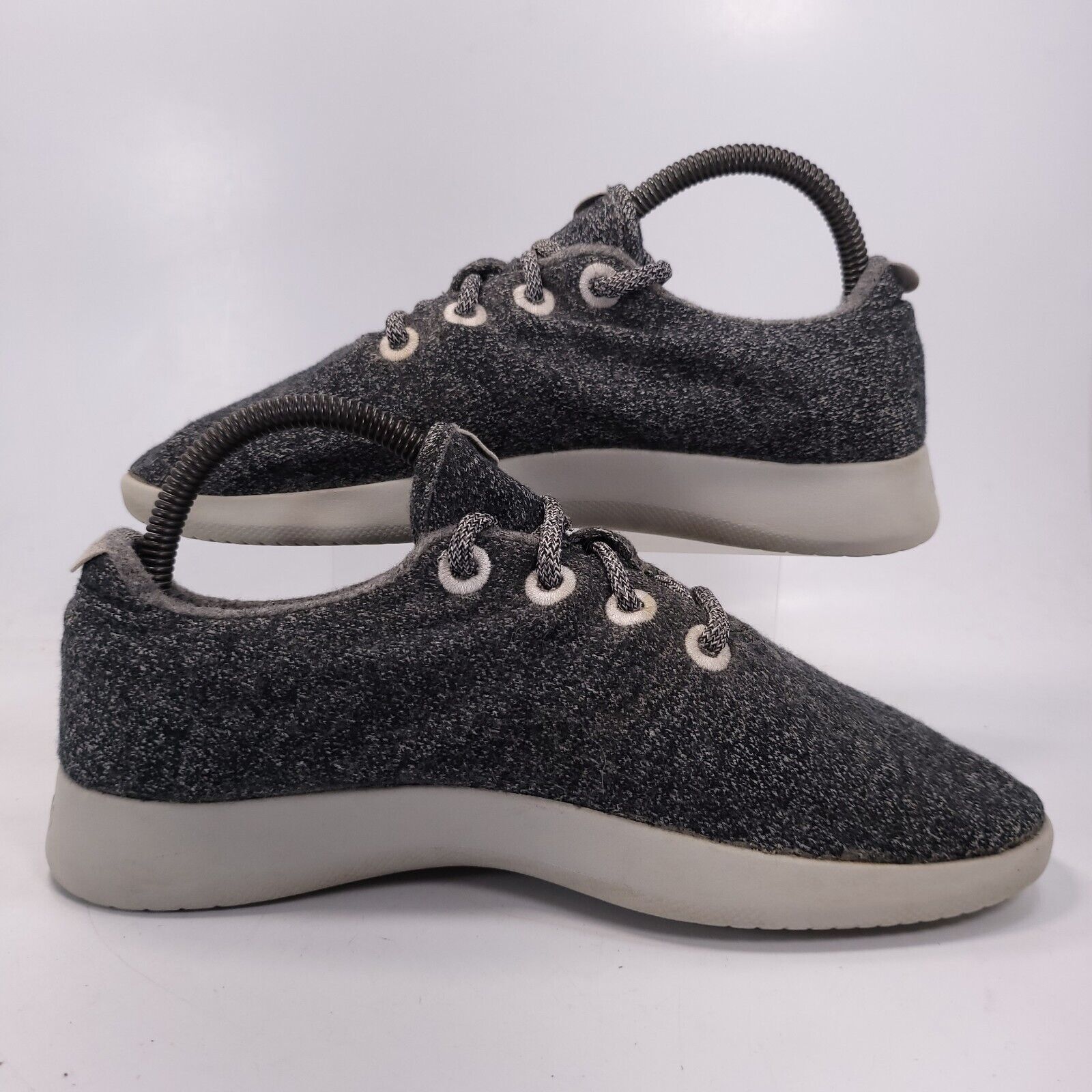 Allbirds Allbirds Wool Runner Athletic Shoe Womens Size 8 Gray White Size US 8 / IT 38 - 6 Thumbnail