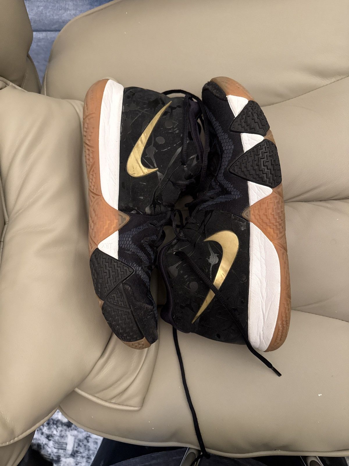 Nike Nike Kyrie 4 Pitch Blue Size US 12 / EU 45 - 2 Thumbnail