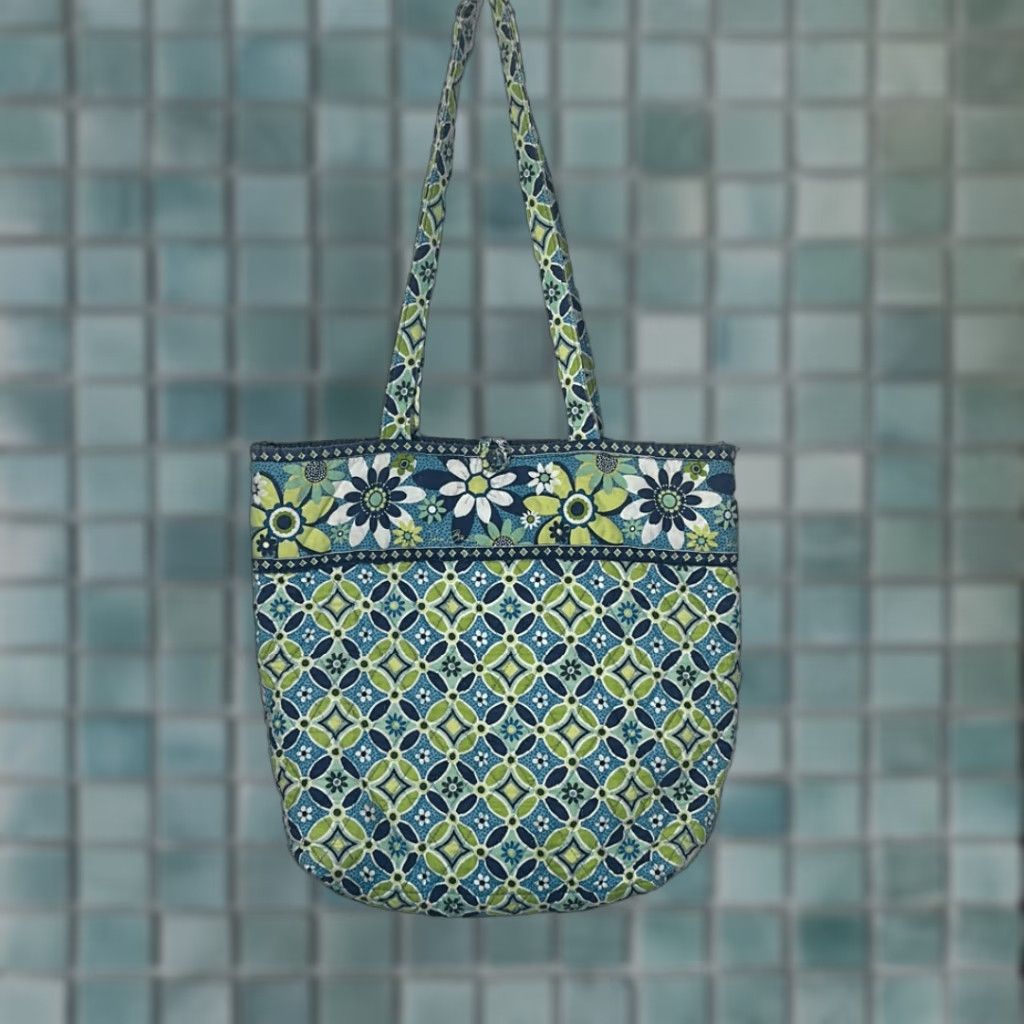 Vera Bradley Daisy Green Blue Large Tote Shoulder Bag Toggle Purse Travel Crossbody Womens Small W14 H11