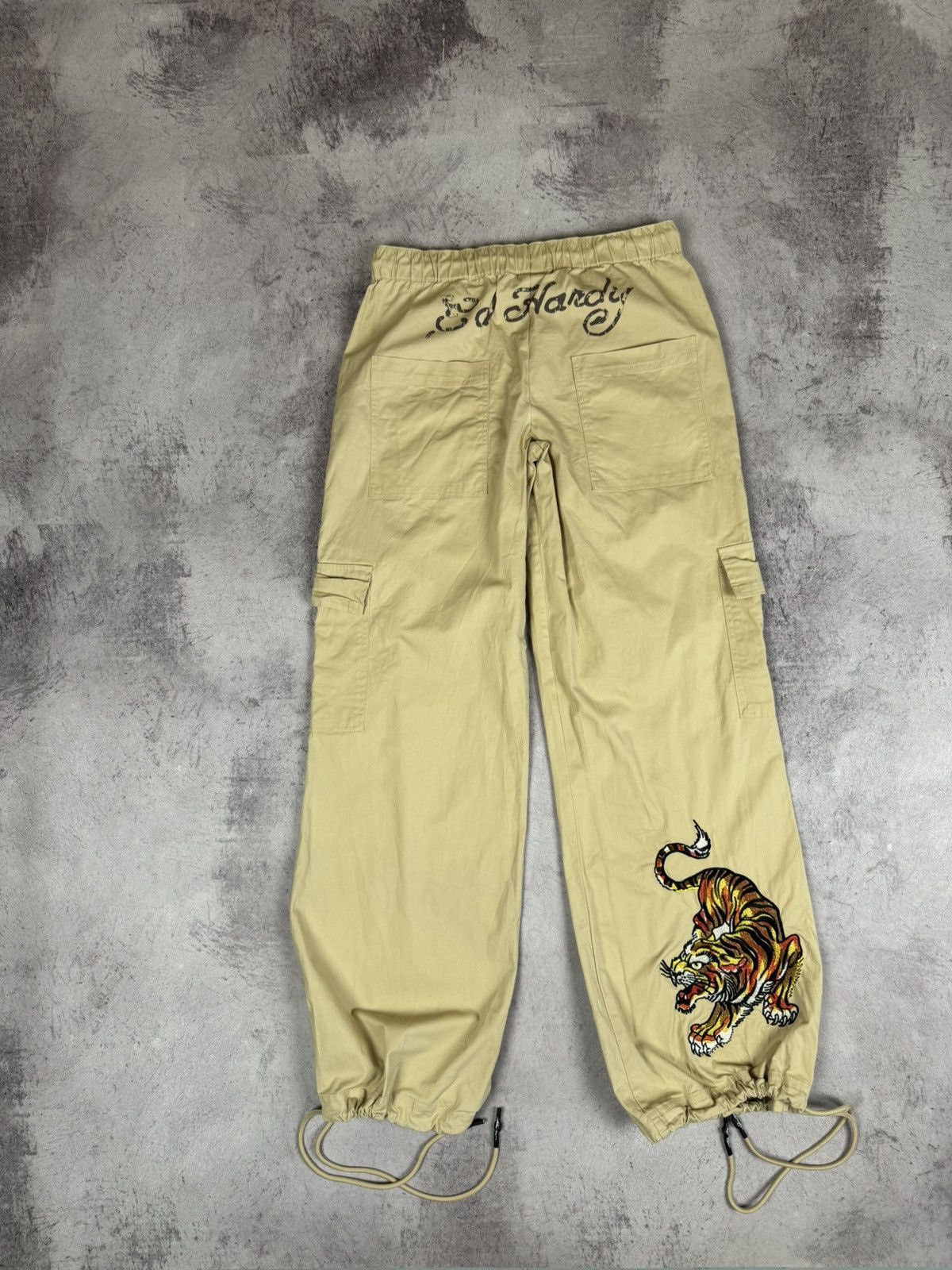 Ed Hardy Ed Hardy Urban Outfitters Embroidered Logo Cargo Size US 31 - 1 Thumbnail