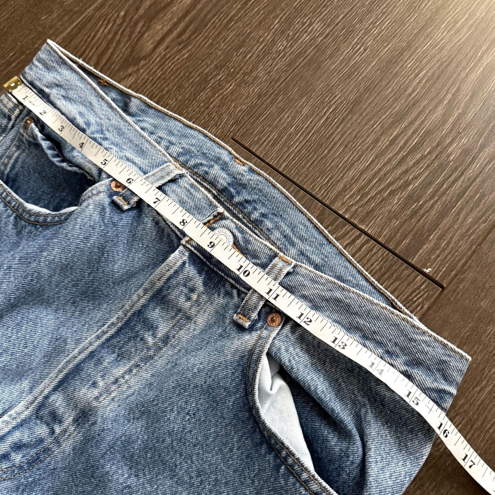 Levi's VINTAGE Levi's 501 Jeans USA Denim Light Wash Regular Straight Blue Mens 32x26.5 Size US 32 / EU 48 - 7 Thumbnail