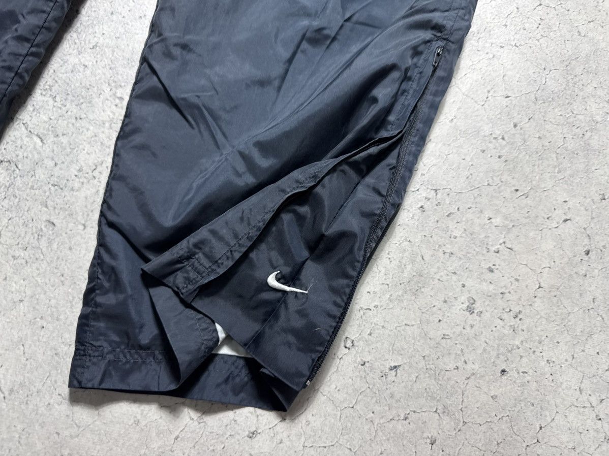 Nike Nike Nylon Vintage Track Suit Jacket & Pants Drill Swoosh Size US XL / EU 56 / 4 - 13 Thumbnail