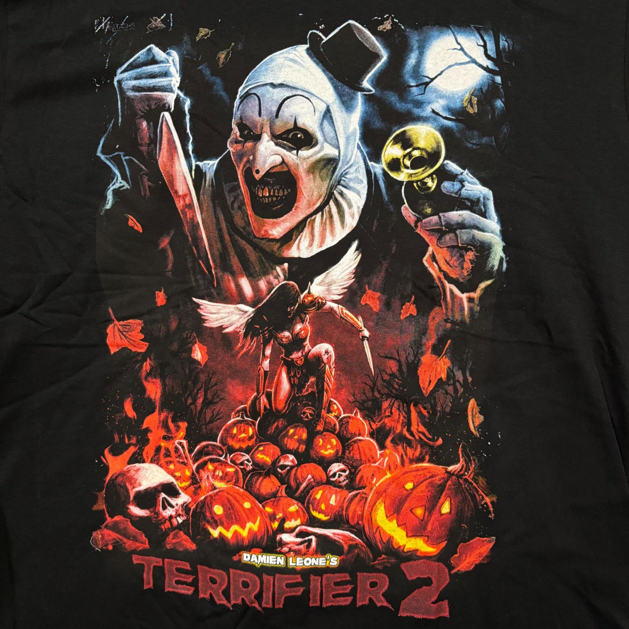 Universal Studios Terrifier 2 Art the Clown Horror Movie Poster Tee L Size US L / EU 52-54 / 3 - 2 Thumbnail