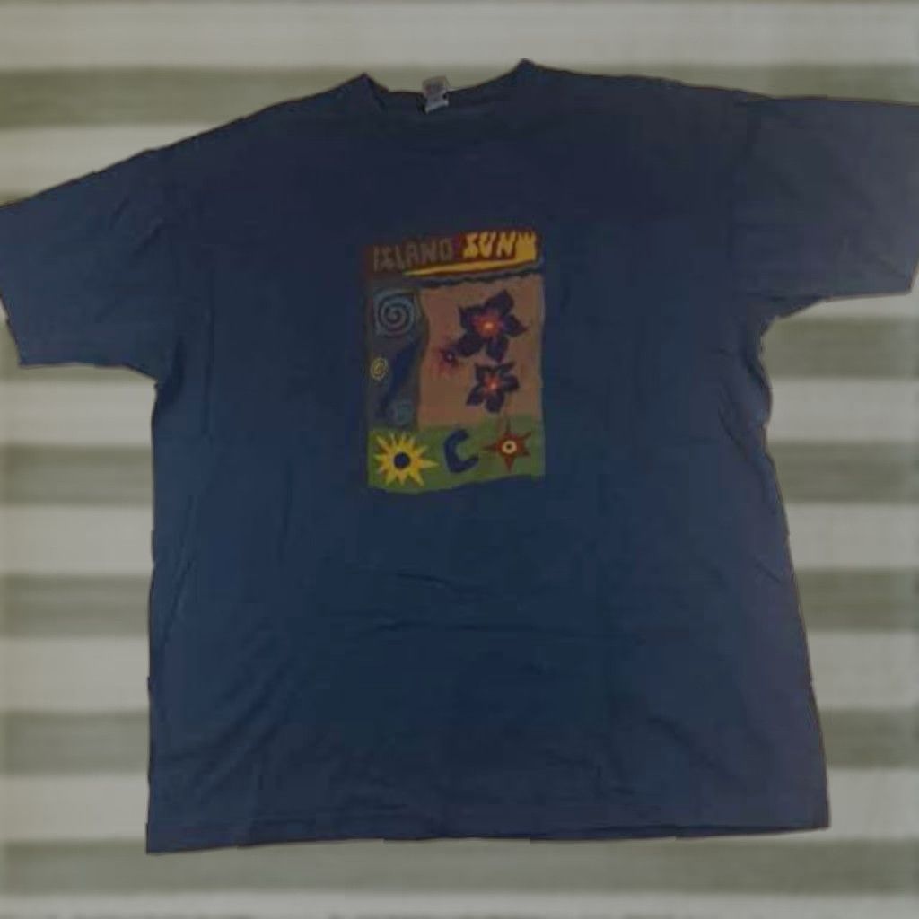 Gap Gap USA Made Rare Island Sun Summer Print XL Single Stitch T-Shirt Size US XL / EU 56 / 4 - 1 Thumbnail