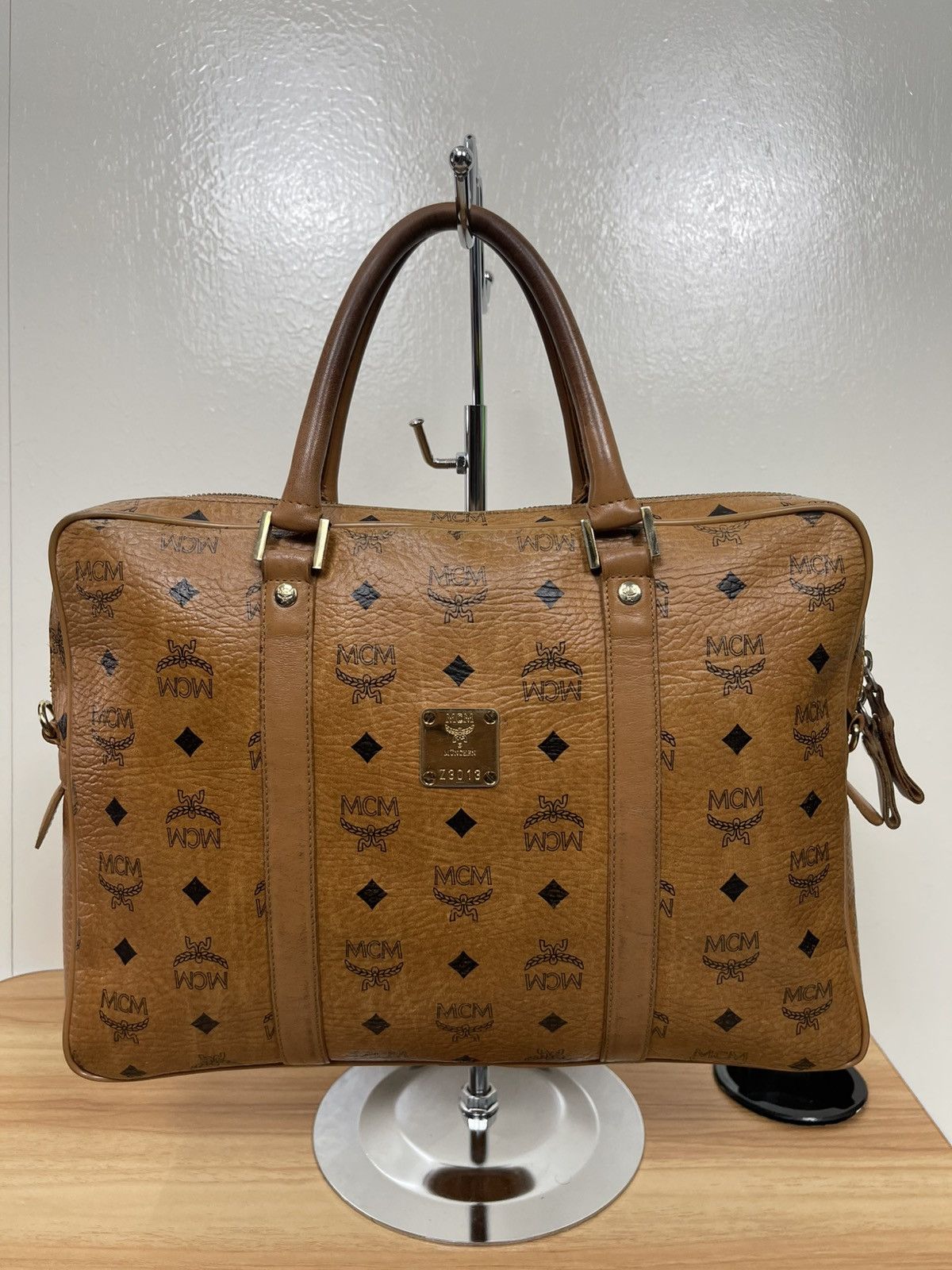 MCM Briefcase/messenger Bag Fashion Style in Brown, Men's