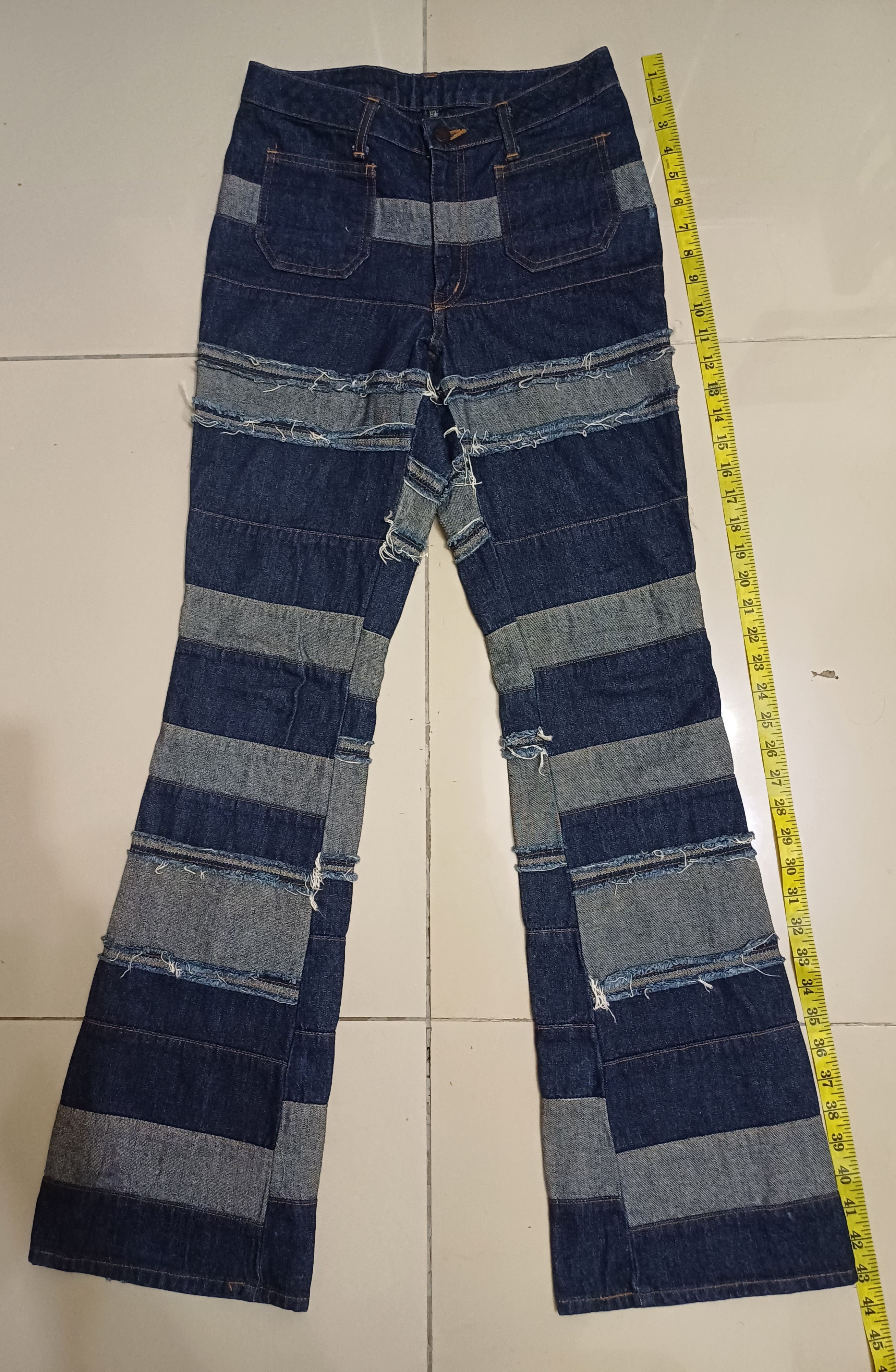 Hysteric Glamour Patchwork flared jeans inspired by Hysteric Glamour Size 28" / US 6 / IT 42 - 1 Thumbnail