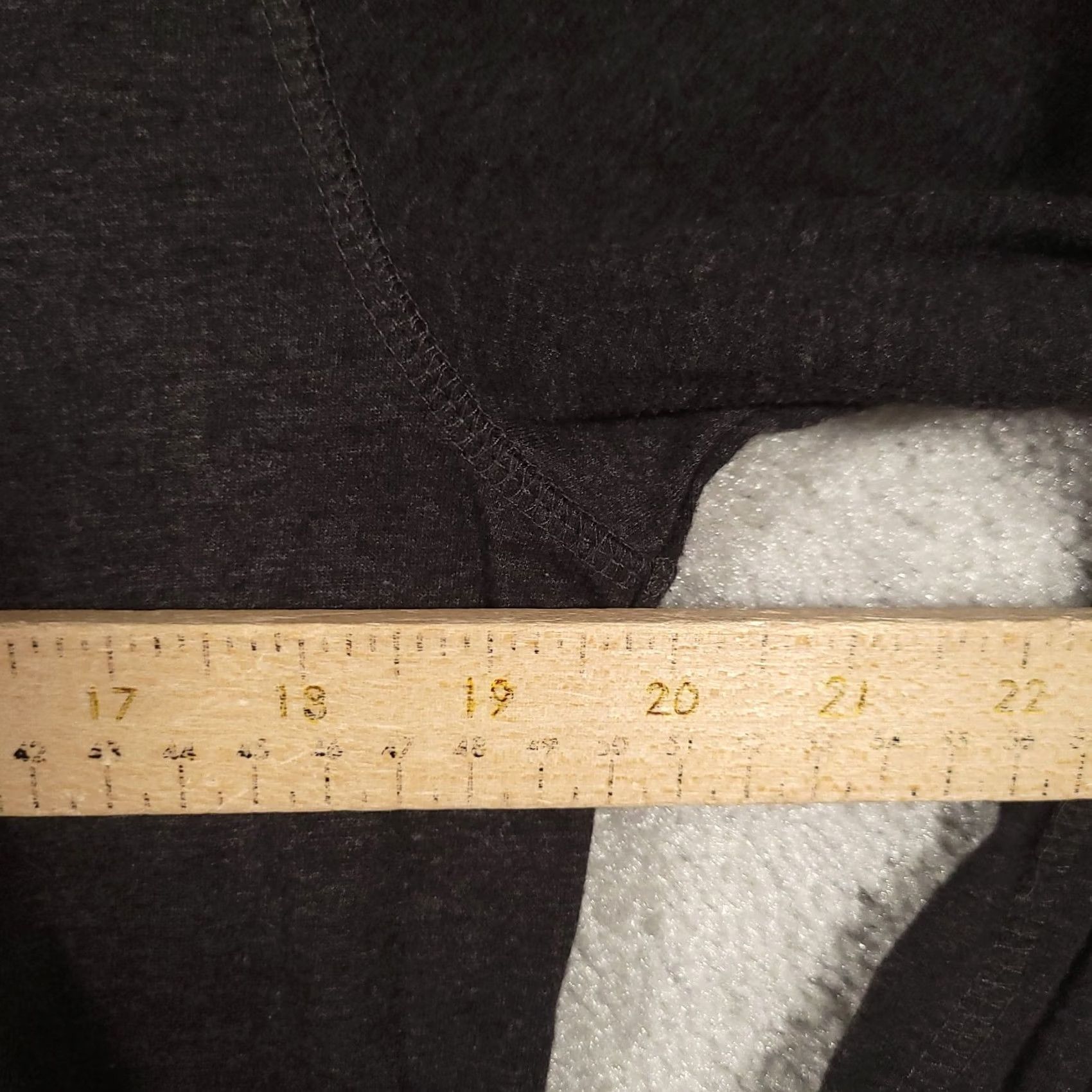 Volcom Volcom Shirt Mens M Gray Hooded Henley Long Sleeve Logo Embroidered Size US M / EU 48-50 / 2 - 4 Thumbnail