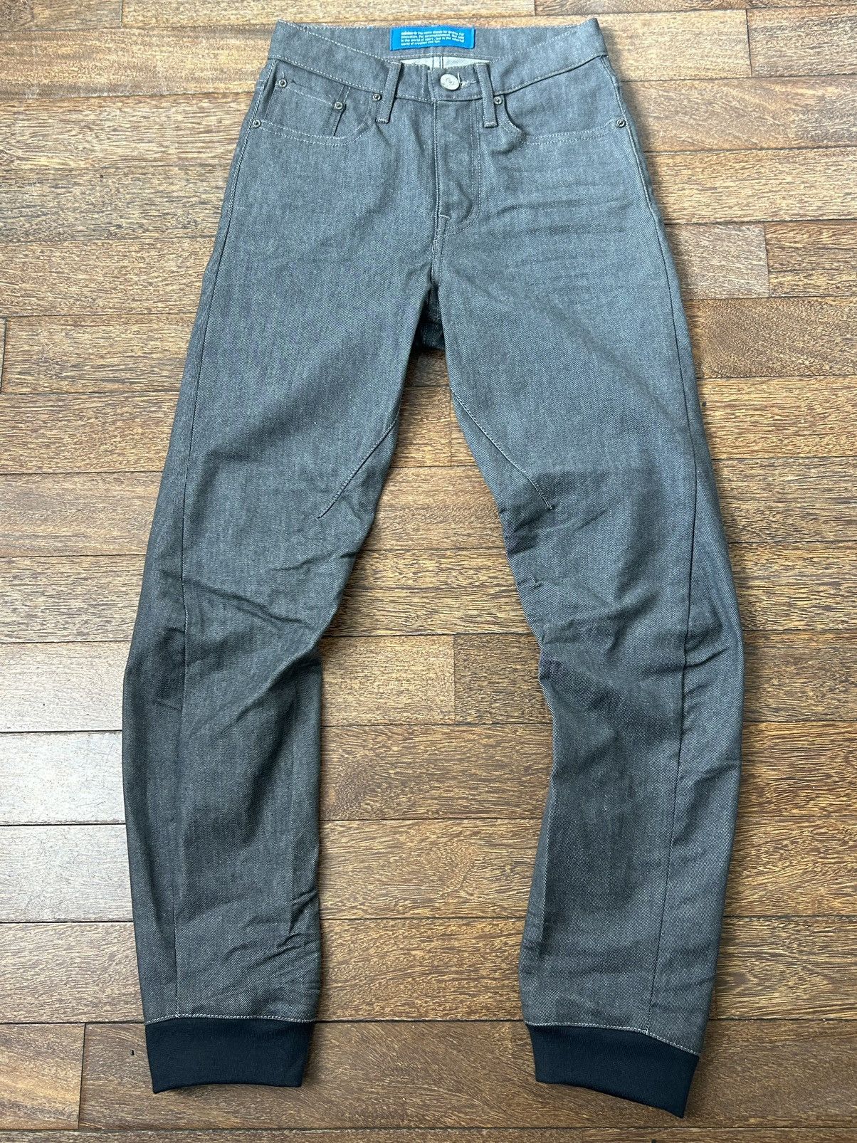 Adidas × Designer × Yeezy Adidas Original Barrel Leg Denim Pants Size US 26 / EU 42 - 1 Thumbnail