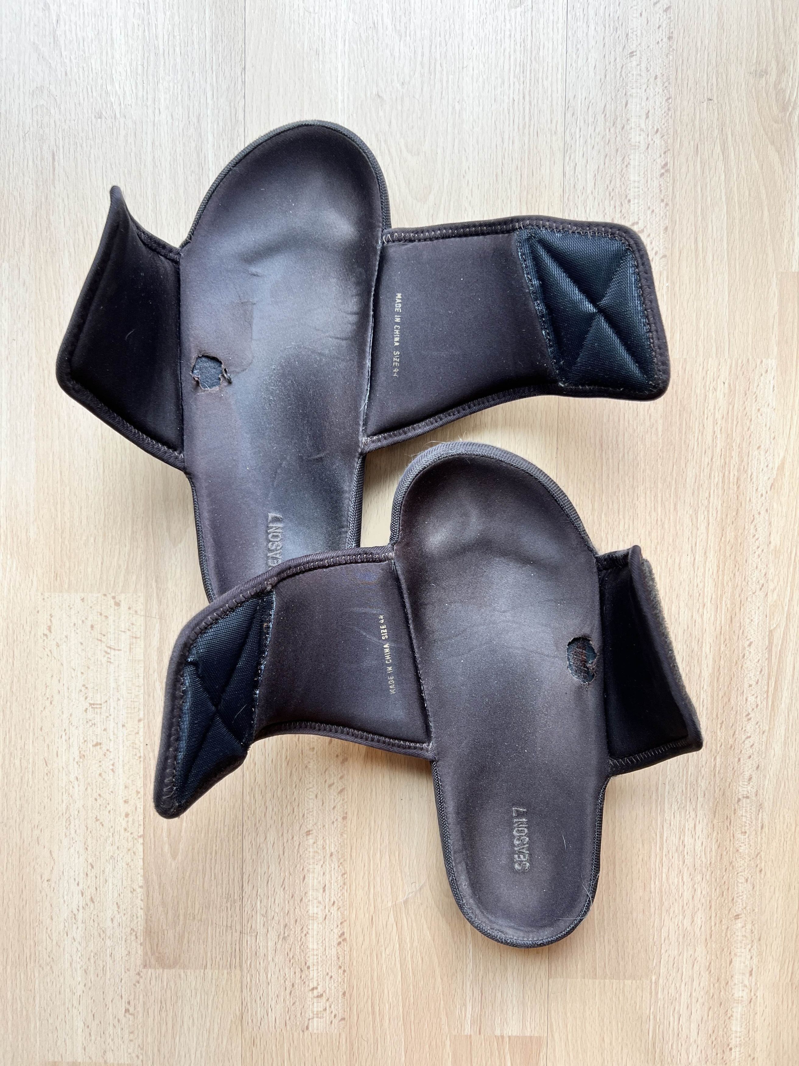 Yeezy Yeezy Season 7 Oil Slides Size US 10 / EU 43 - 3 Thumbnail