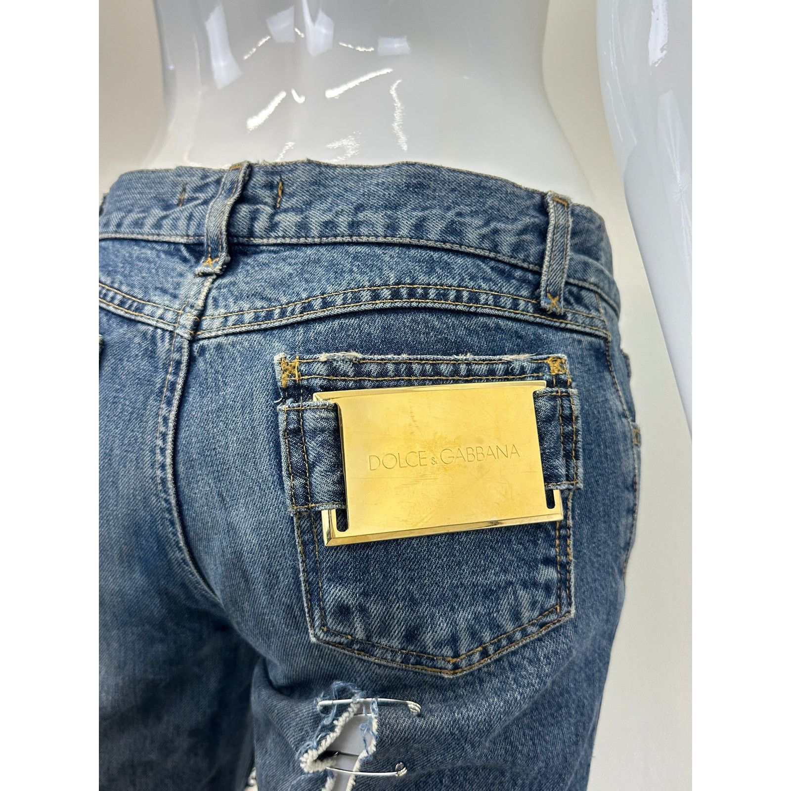 Dolce & Gabbana S/S 2001 Dolce & Gabbana safety pin punk jeans with broches Size 27" / US 4 / IT 40 - 8 Thumbnail