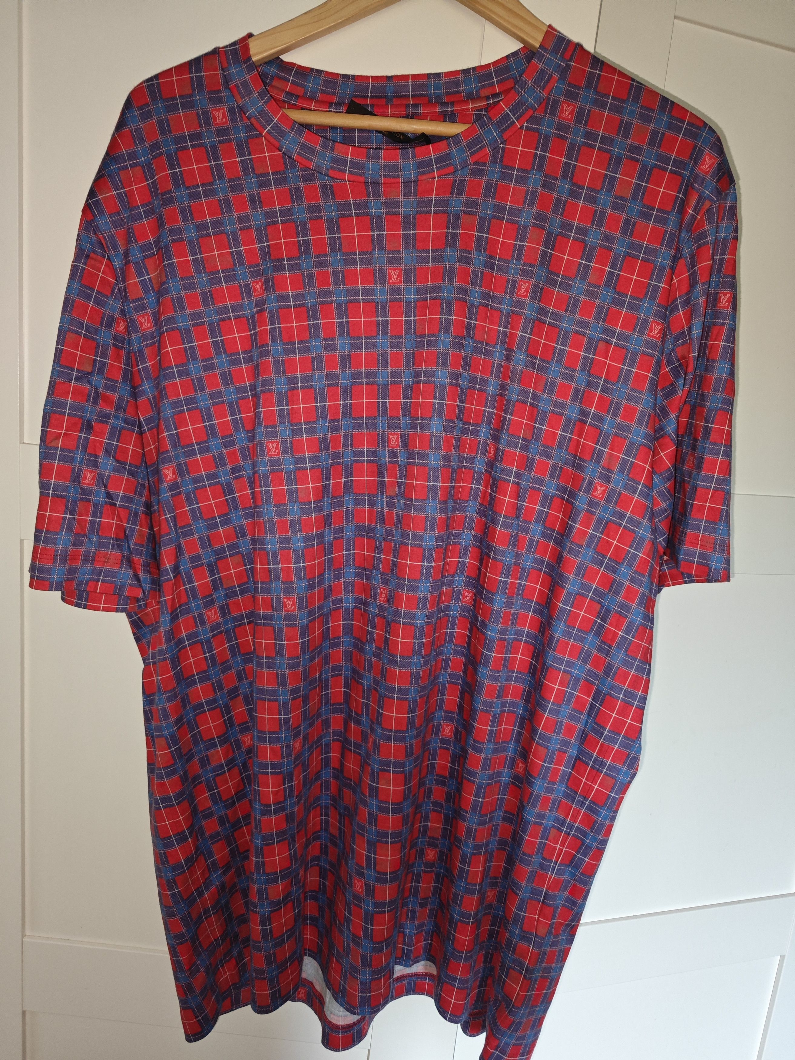 Louis Vuitton Louis Vuitton Shirt 4L Size US XXL / EU 58 / 5 - 1 Thumbnail