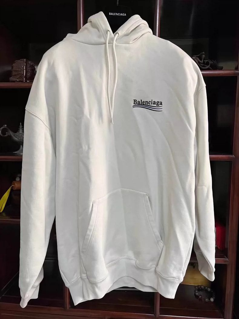 Balenciaga Balenciaga Wave Embroidered Hoodie Size US S / EU 44-46 / 1 - 1 Thumbnail