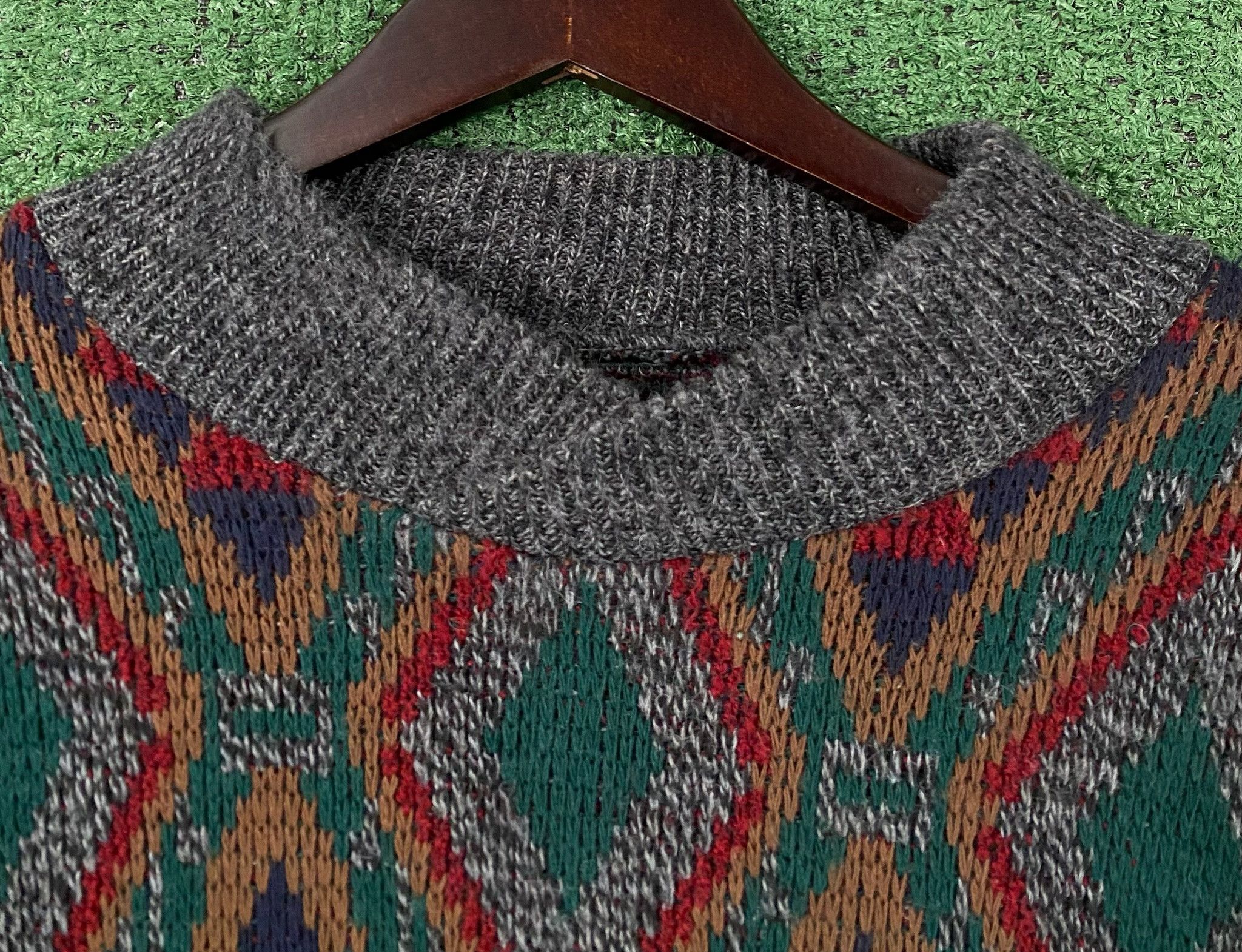 Vintage 90’s Shawl Collar Geometric Patterned Knit Sweater Medium Size US M / EU 48-50 / 2 - 3 Thumbnail