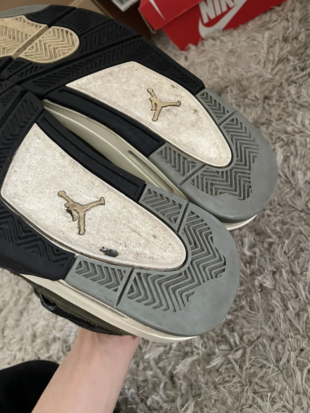 Jordan Brand Jordan 4 olive Size US 7 / EU 40 - 9 Thumbnail