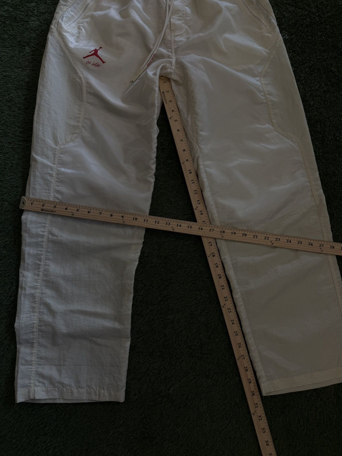 Jordan Brand × Off-White Off White Jordan Cream Sail Sweatpants Size Large Size US 33 - 14 Thumbnail