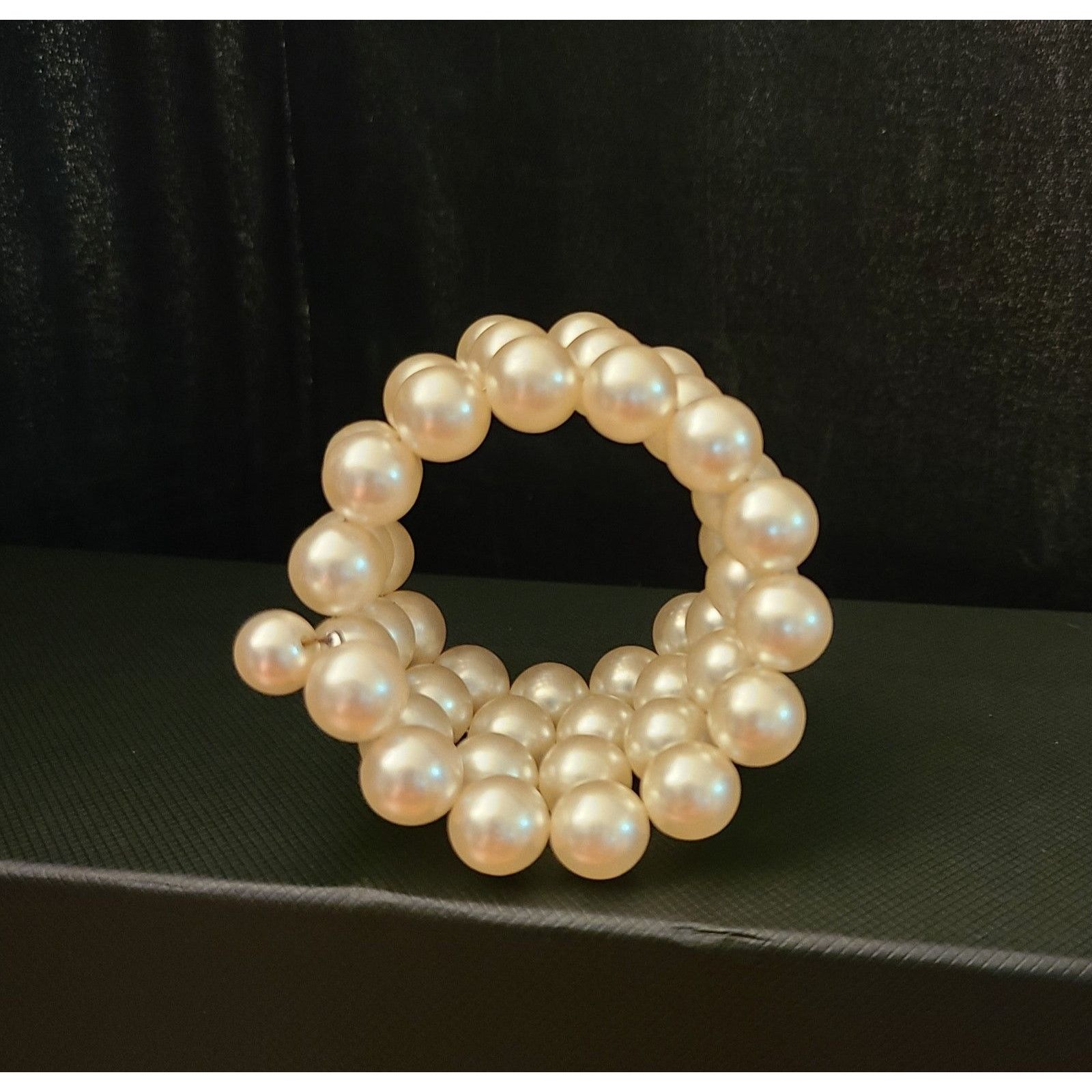 Other Vintage Simulated Pearl Wrap Bracelet Size ONE SIZE - 5 Thumbnail