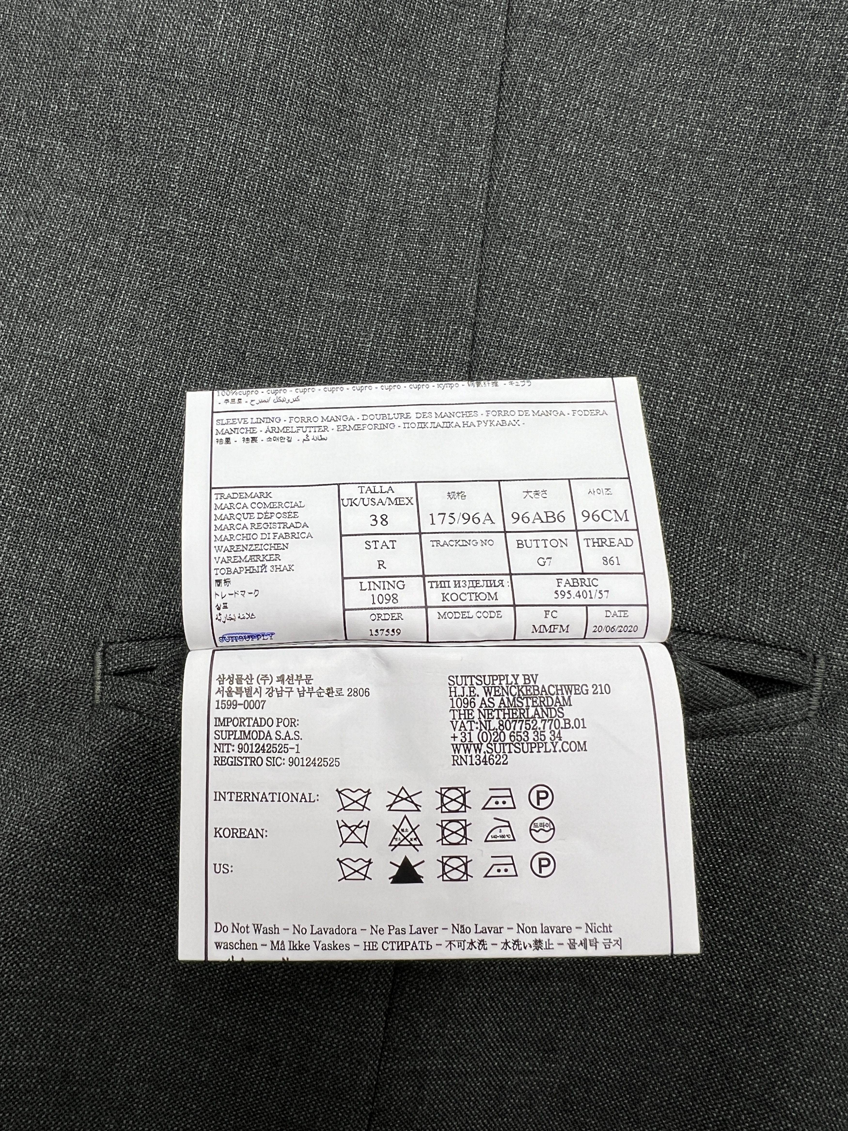 Suitsupply Lazio Wool Formal Blazer Waistcoat Suit EU:48; UK/US:38S Size 38S - 15 Thumbnail