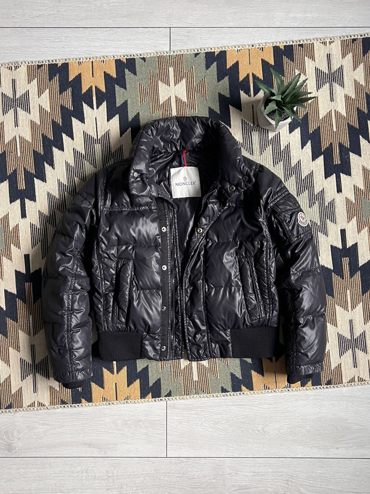 Moncler Moncler Maya Kids 128cm Big Logo Puffer Jacket Size US XXS / EU 40 - 2 Thumbnail