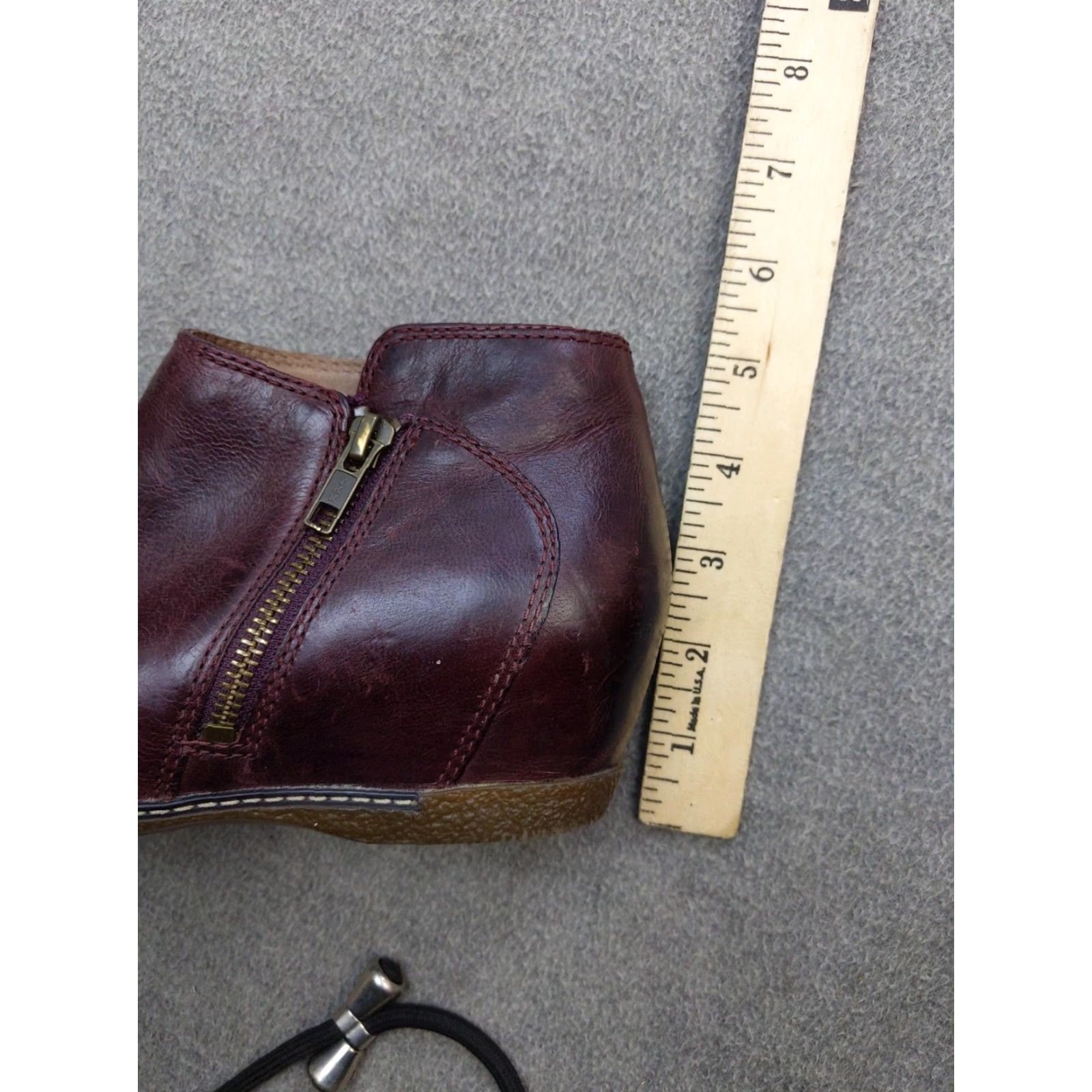 Dansko Dansko Boots Womens 37 Burgundy Leather Wedge Ankle Booties Zip Comfort Casual Shoes Womens Platform Size US 7 / IT 37 - 6 Thumbnail