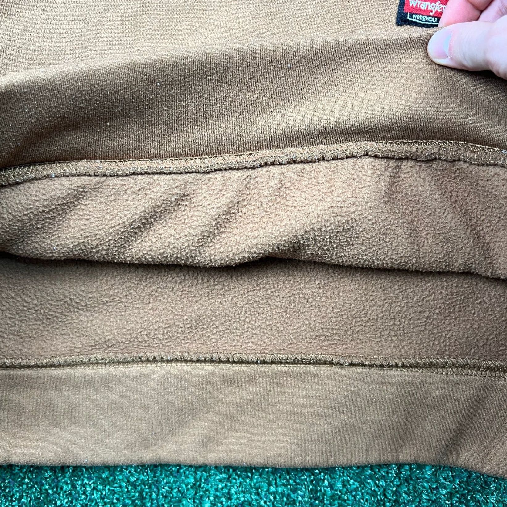 Wrangler Wrangler Workwear Hoodie Men XL Brown Pullover Sherpa Lined Fleece Kangaroo Pocket Winter Workwear Mens Size US XL / EU 56 / 4 - 4 Thumbnail