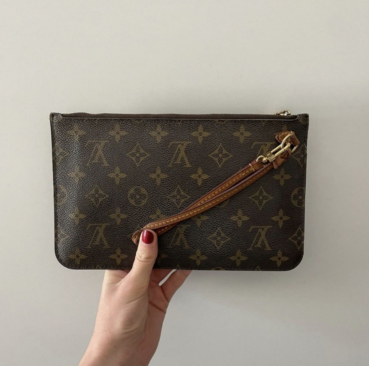 Louis Vuitton Louis Vuitton Clutch Size ONE SIZE - 3 Thumbnail