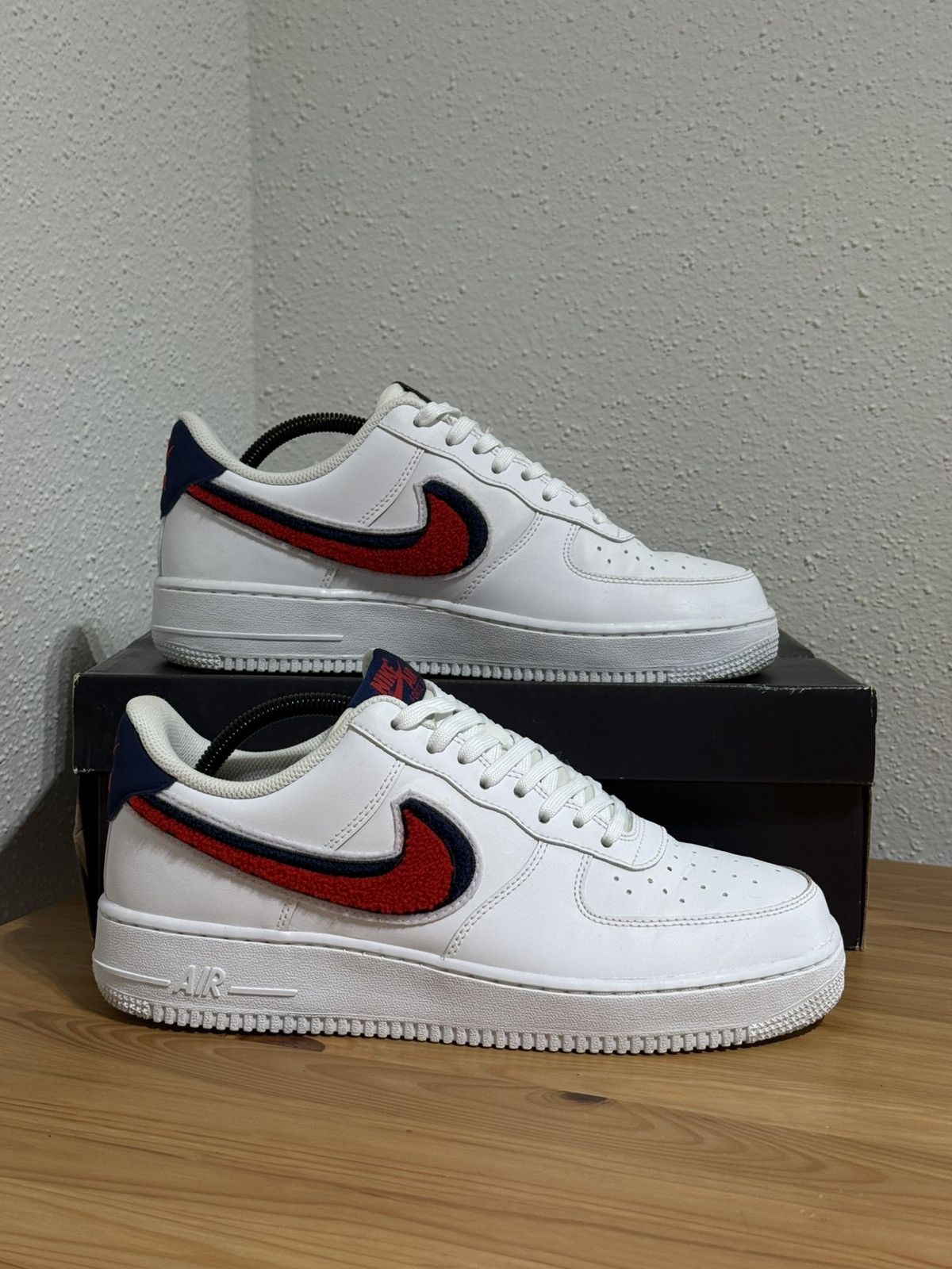 Nike Nike Air Force 1 Low 3D Chenille Swoosh Size US 9 / EU 42 - 4 Thumbnail