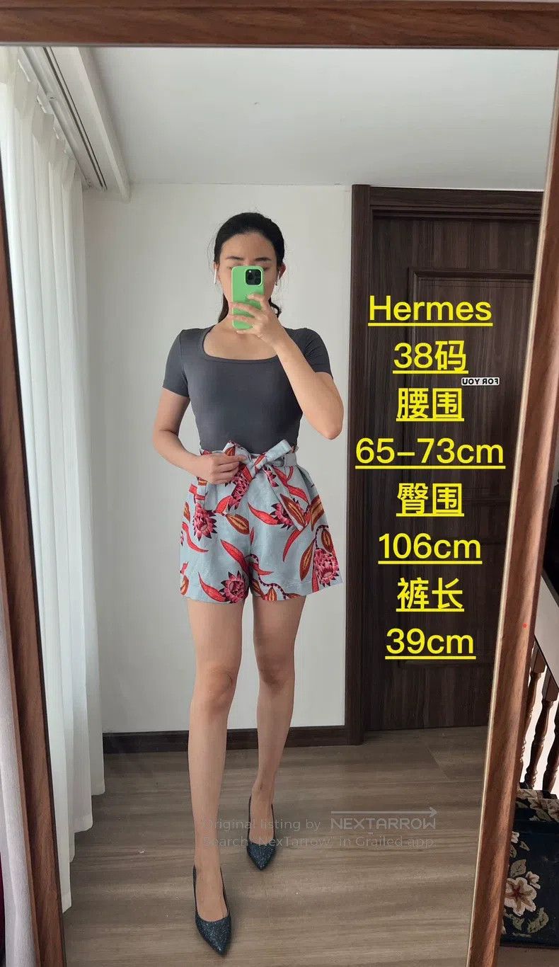 Hermes Hermes Shorts made of linen and mulberry silk blended fabr Size 25" / US 0 / IT 36 - 1 Thumbnail