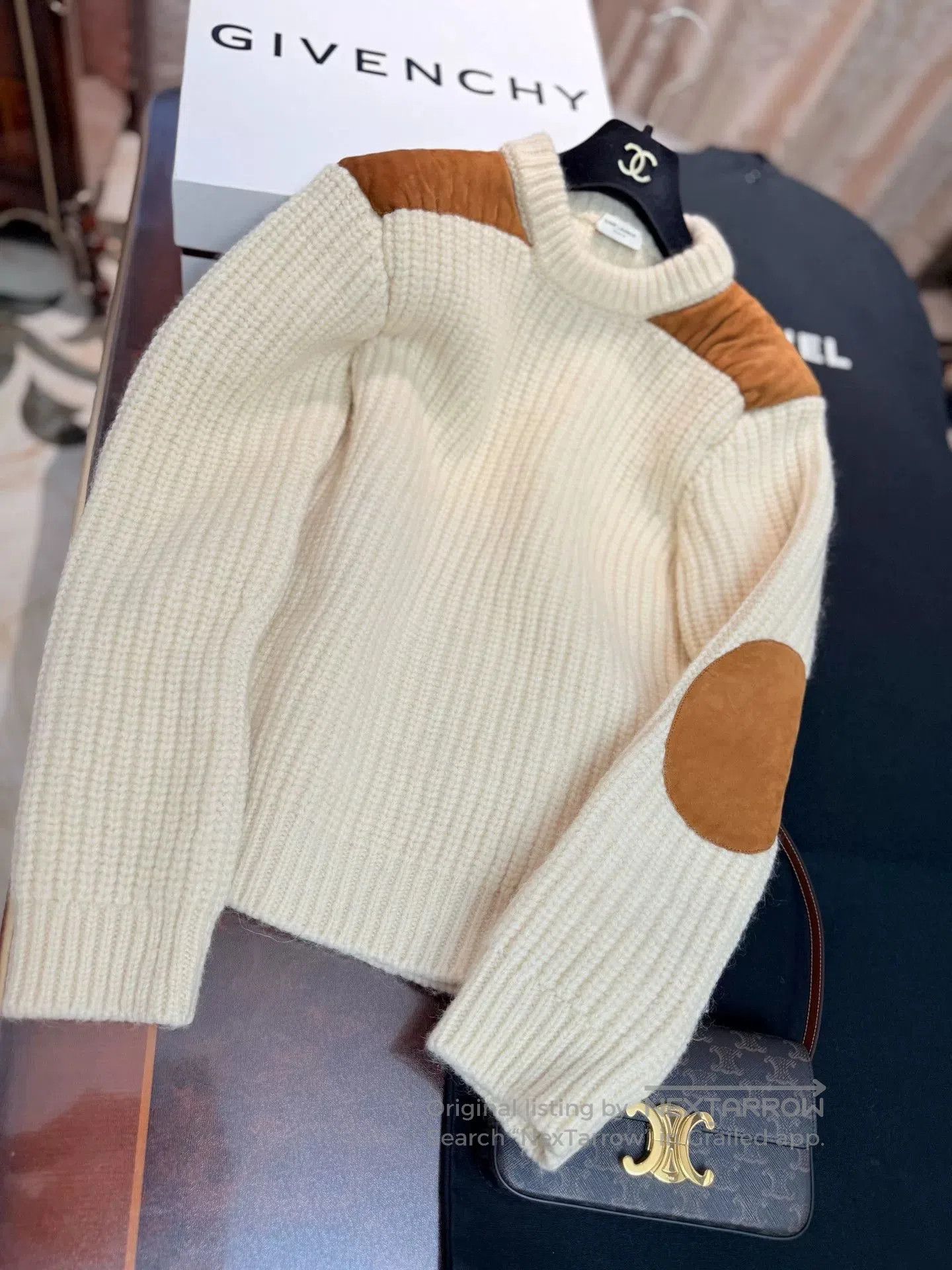 Saint Laurent Paris YSL Oversize Wool Sweater. Size M / US 6-8 / IT 42-44 - 1 Thumbnail