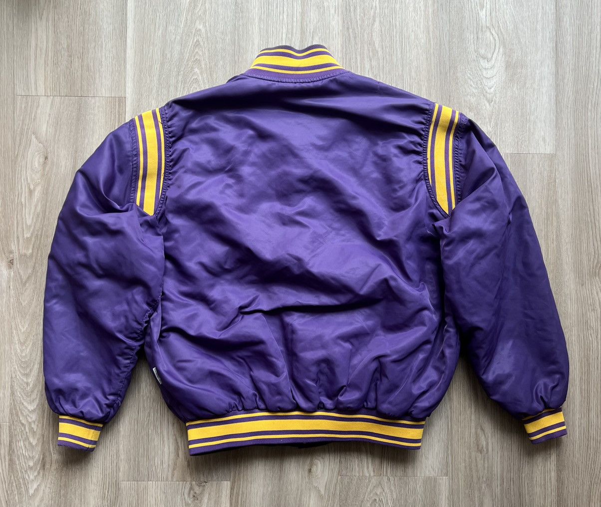 NBA × Vintage Vintage 80-90s NBA L.A. Lakers Purple Bomber Varsity Jacket Size US L / EU 52-54 / 3 - 17 Thumbnail