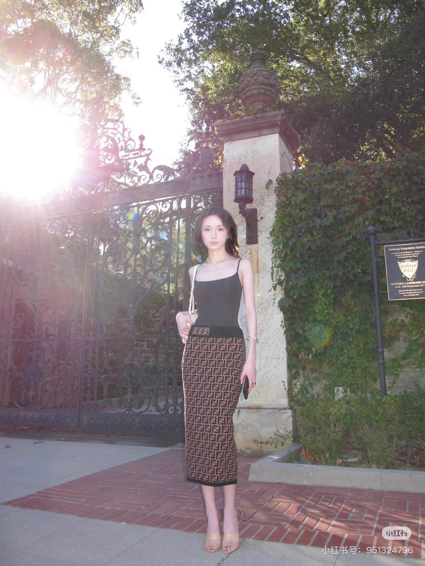 Fendi Fendi Brown FF Knit Mid-Length Skirt 38 Size 27" / US 4 / IT 40 - 7 Thumbnail