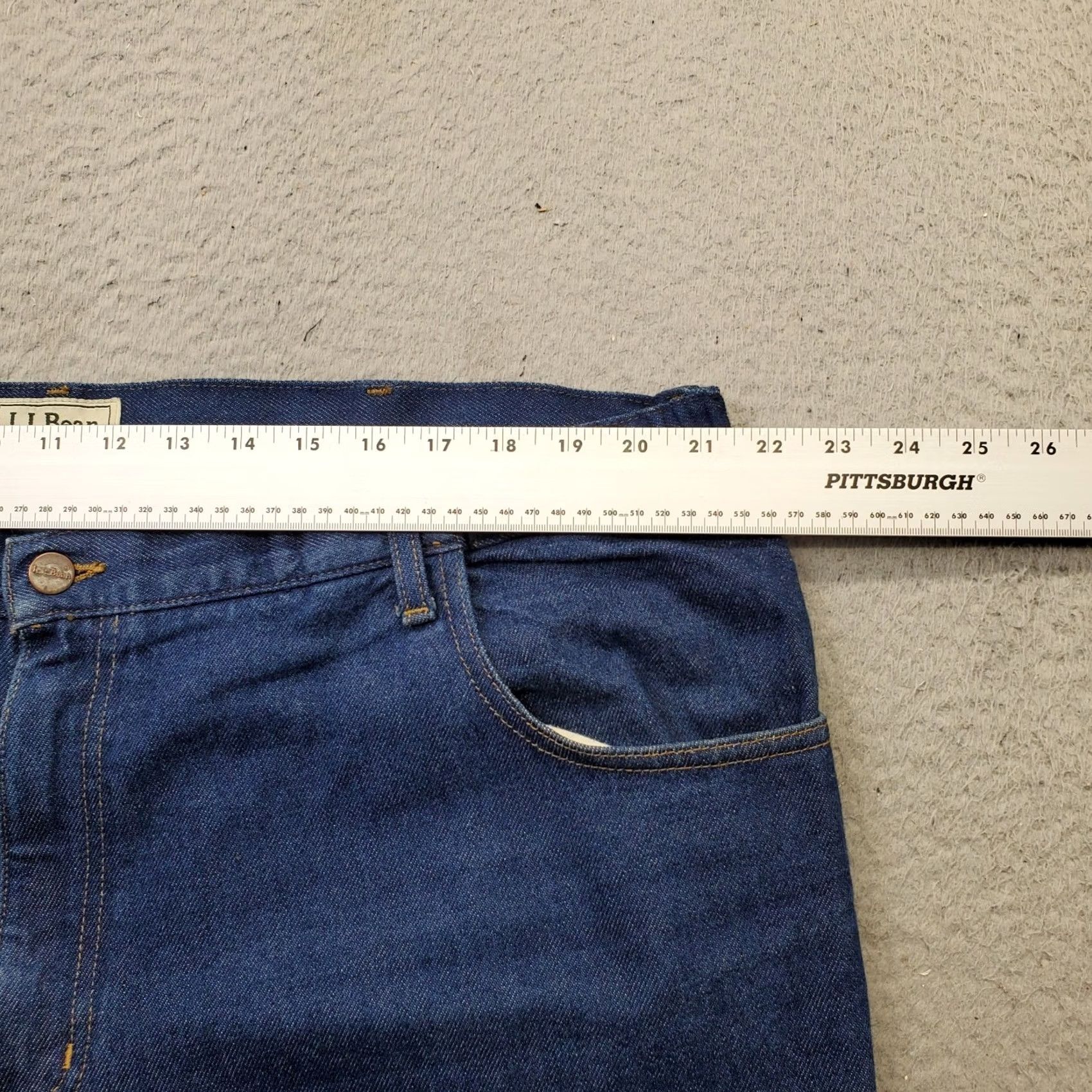 Vintage L.L. Bean Jeans Mens 42x32 Blue Denim Flat Front Comfort Straight Leg 5-Pocket Design Regular Fit Size 42 Mens Blue Jeans Size US 42 / EU 58 - 6 Thumbnail