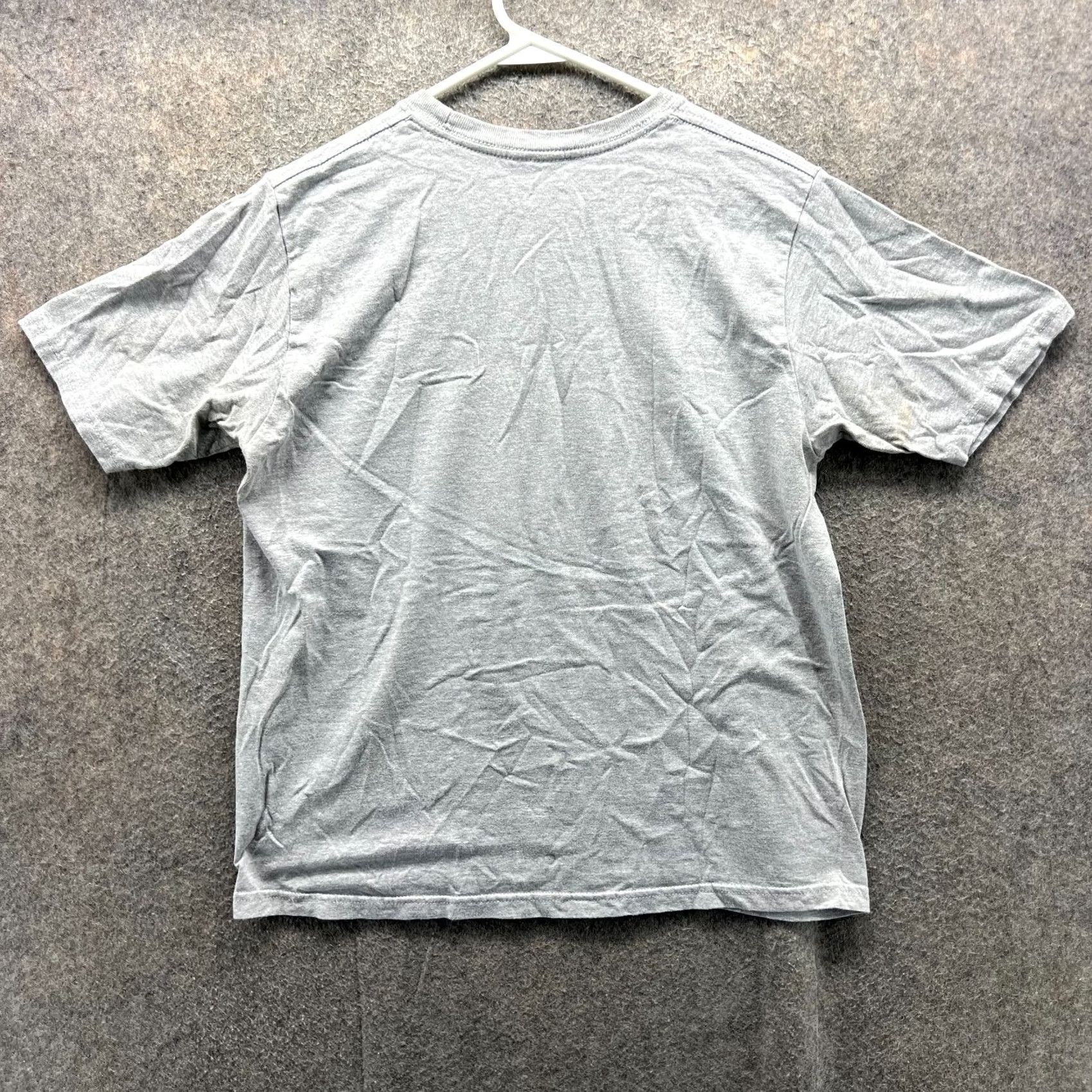 Vans VANS Shirt Mens Large Gray Crewneck Spell Out Logo Classic Skate Off the Wall Shirt Mens Large Gray Crewneck Nike? Size US L / EU 52-54 / 3 - 2 Thumbnail