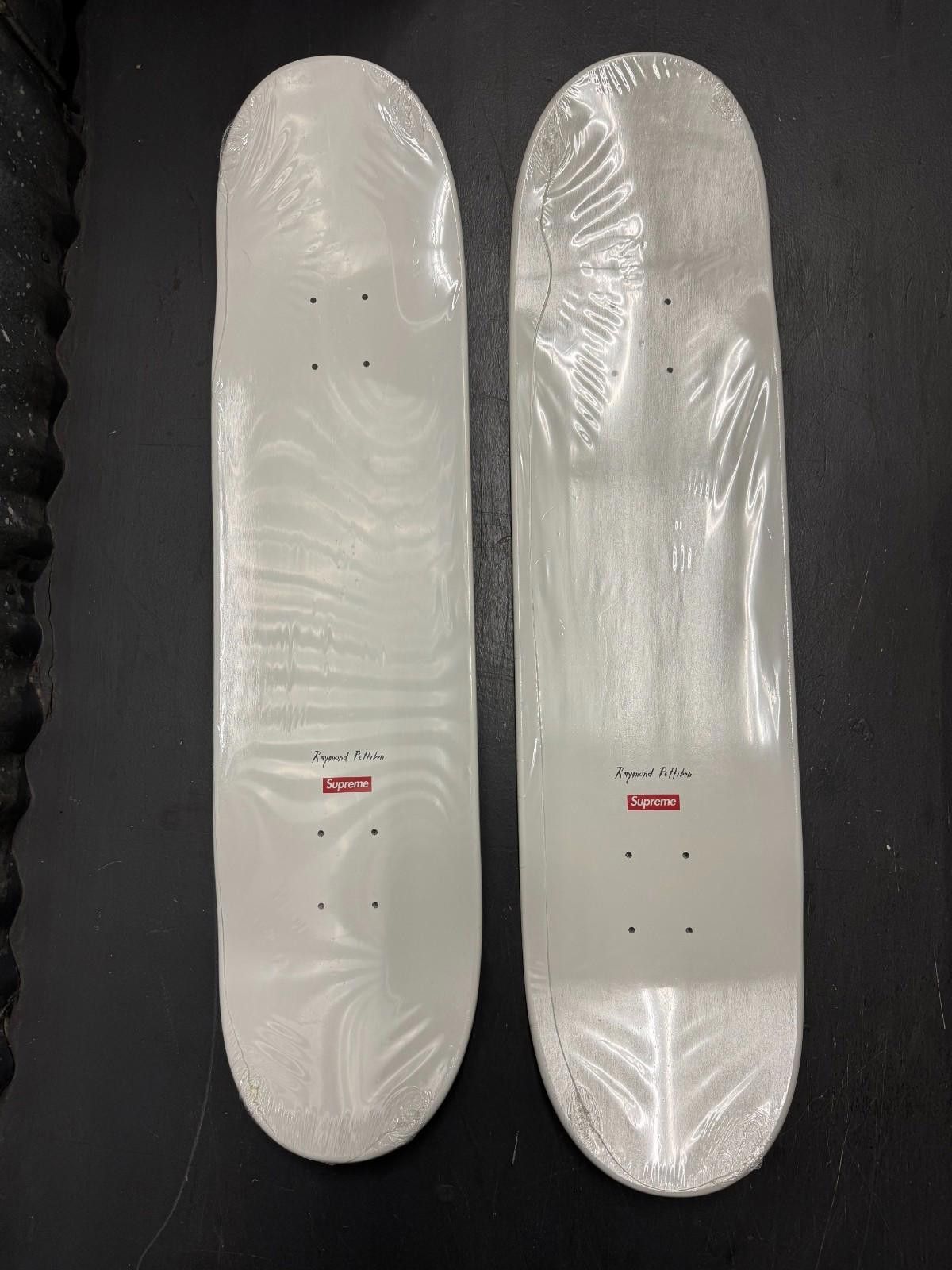 Supreme Supreme FW14 Raymond Pettibon Skateboard Deck Set Size ONE SIZE - 2 Thumbnail