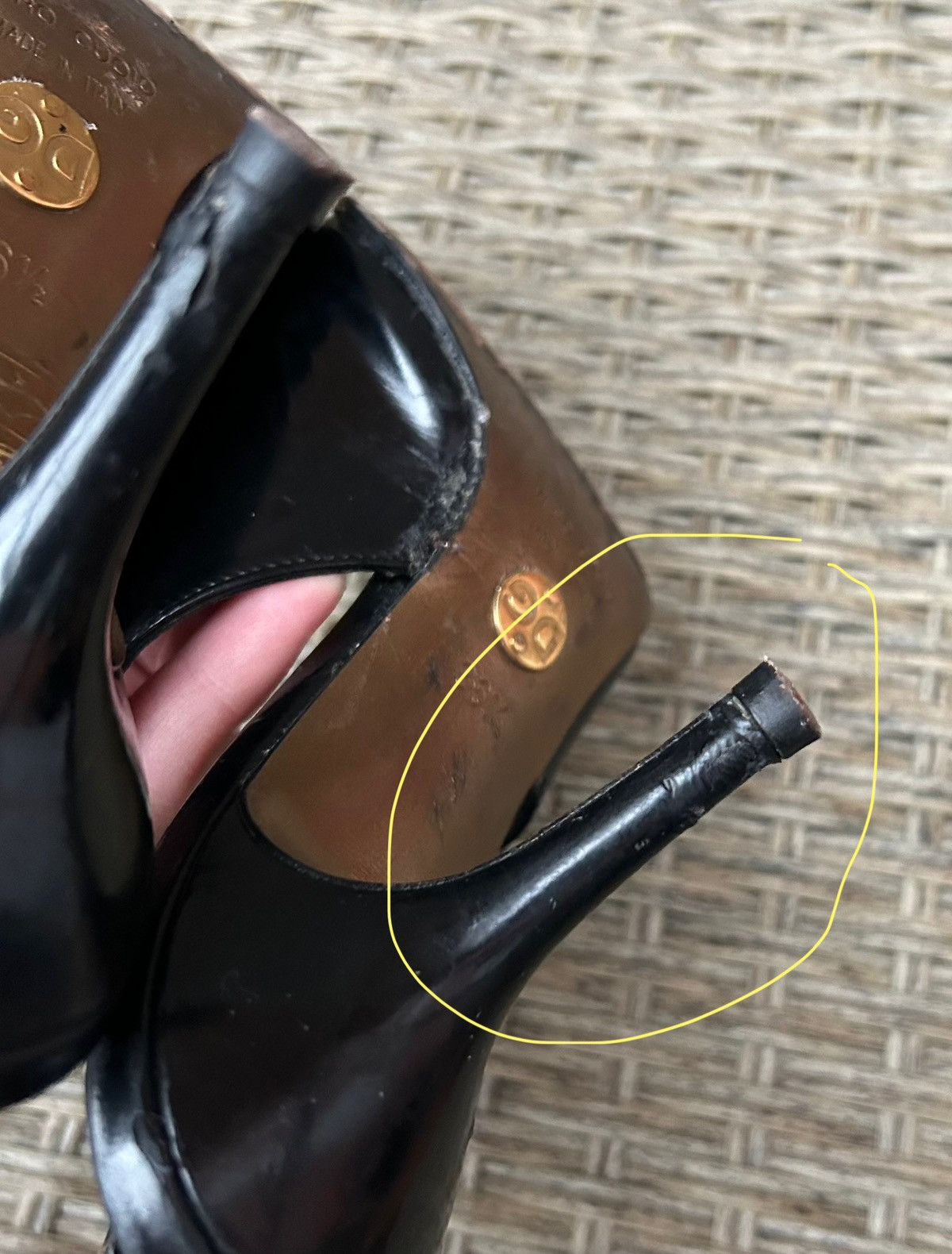 Dolce & Gabbana Dolce & Gabbana Patent Leather Pointed Toe Slingback Heels Size US 6.5 / IT 36.5 - 16 Thumbnail
