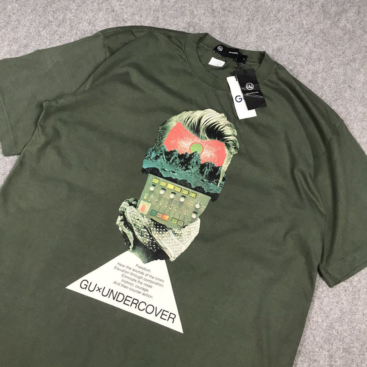 GU × Japanese Brand × Undercover UNDERCOVER X GU GREEN TSHIRT DESIGN Size US L / EU 52-54 / 3 - 2 Thumbnail