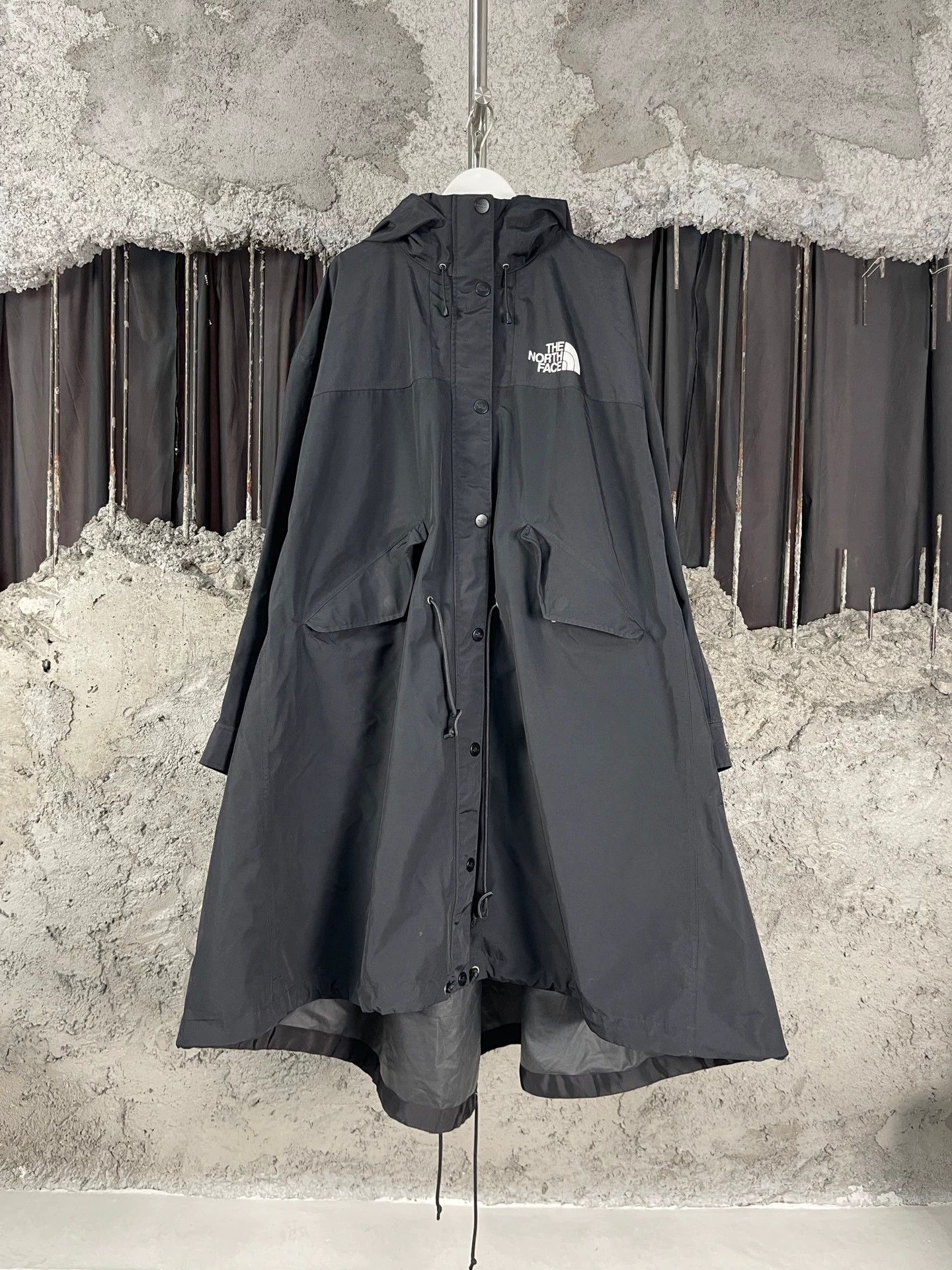 Sacai × The North Face The North Face x Sacai F/W Fishtail Parka