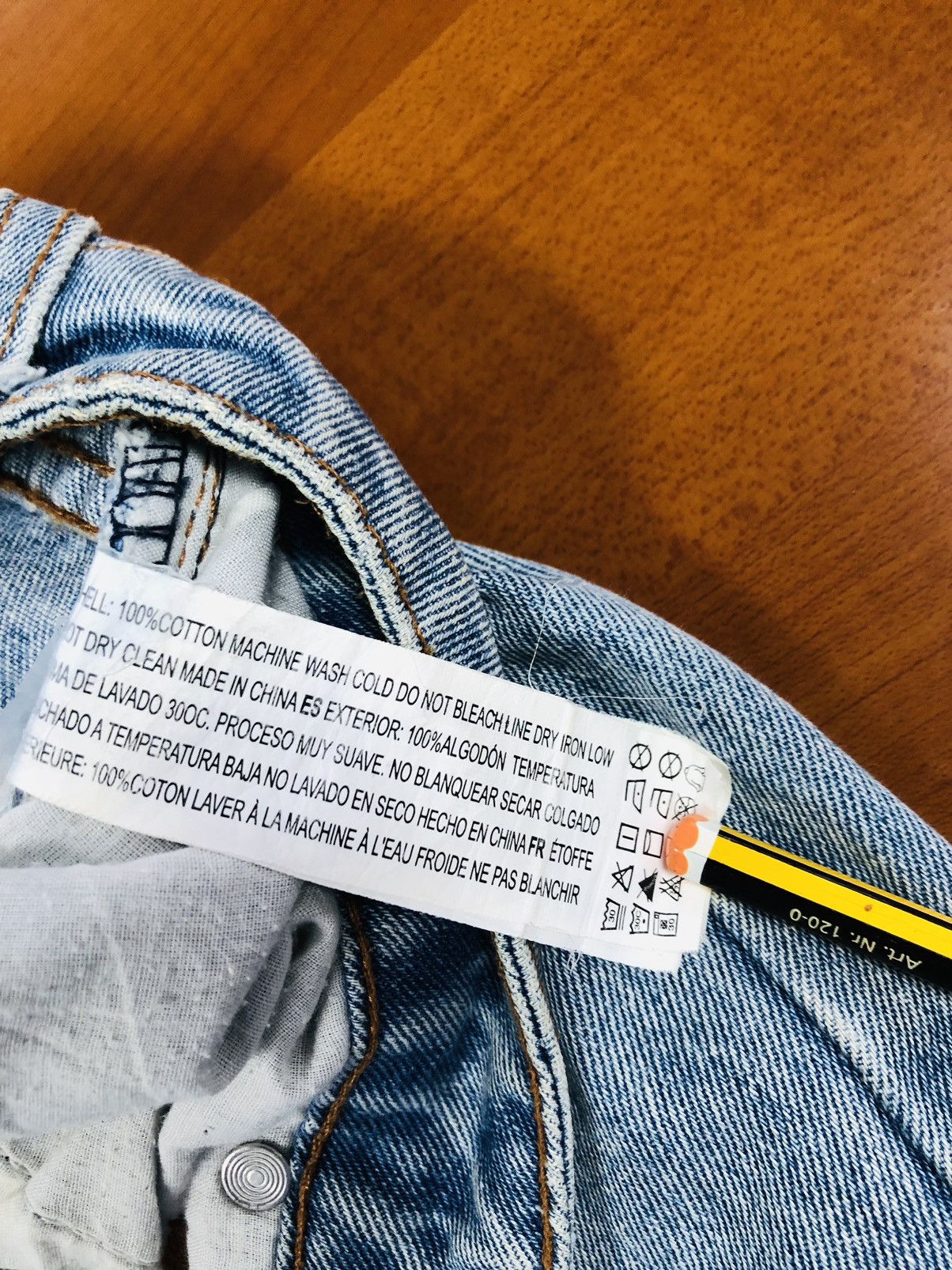 Forever 21 Forever 21 Ripped Jeans Size US 29 - 10 Thumbnail