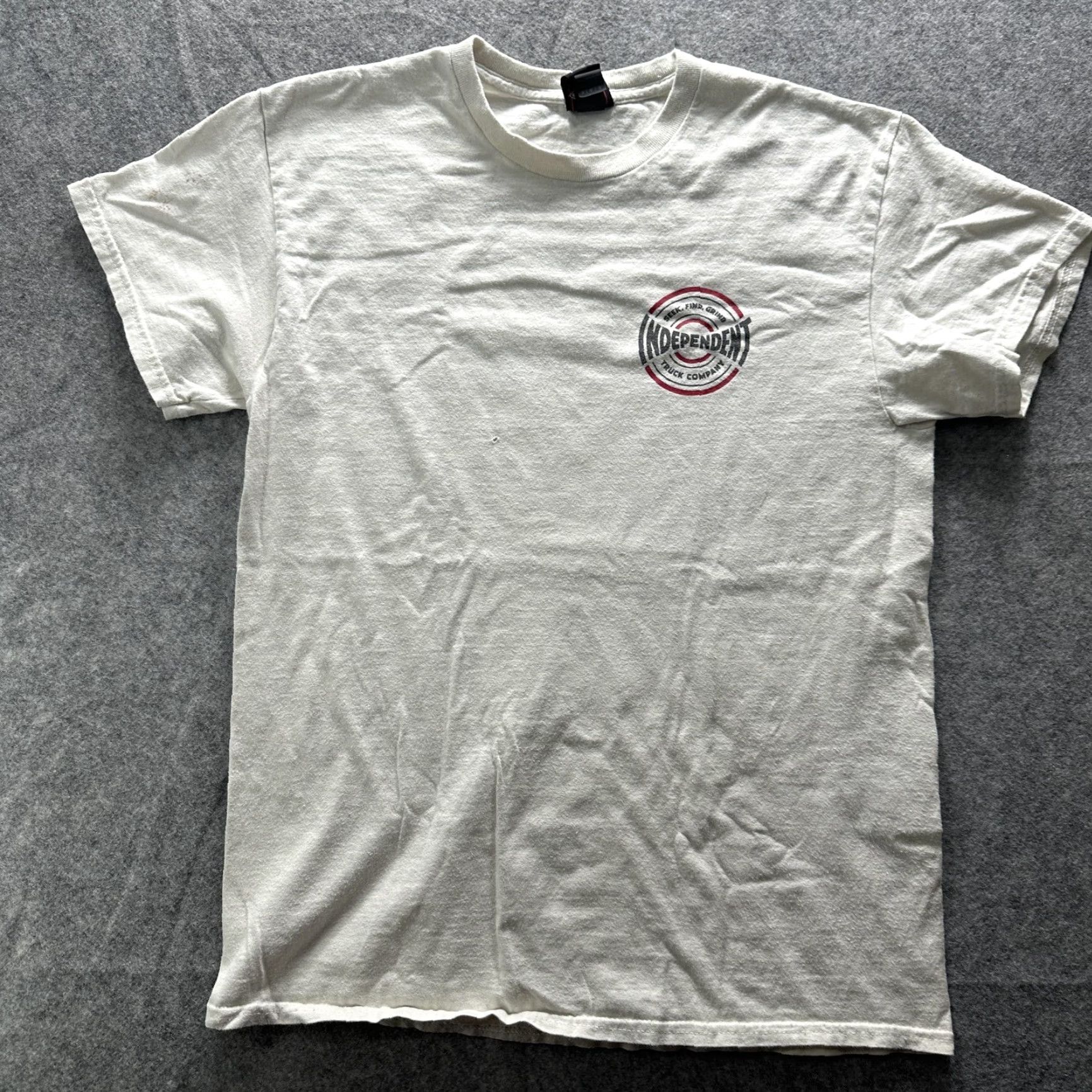 Vintage VINTAGE Independent Truck Co Shirt Mens Medium White Skateboard Logo Tee Graphic Casual Size US M / EU 48-50 / 2 - 2 Thumbnail