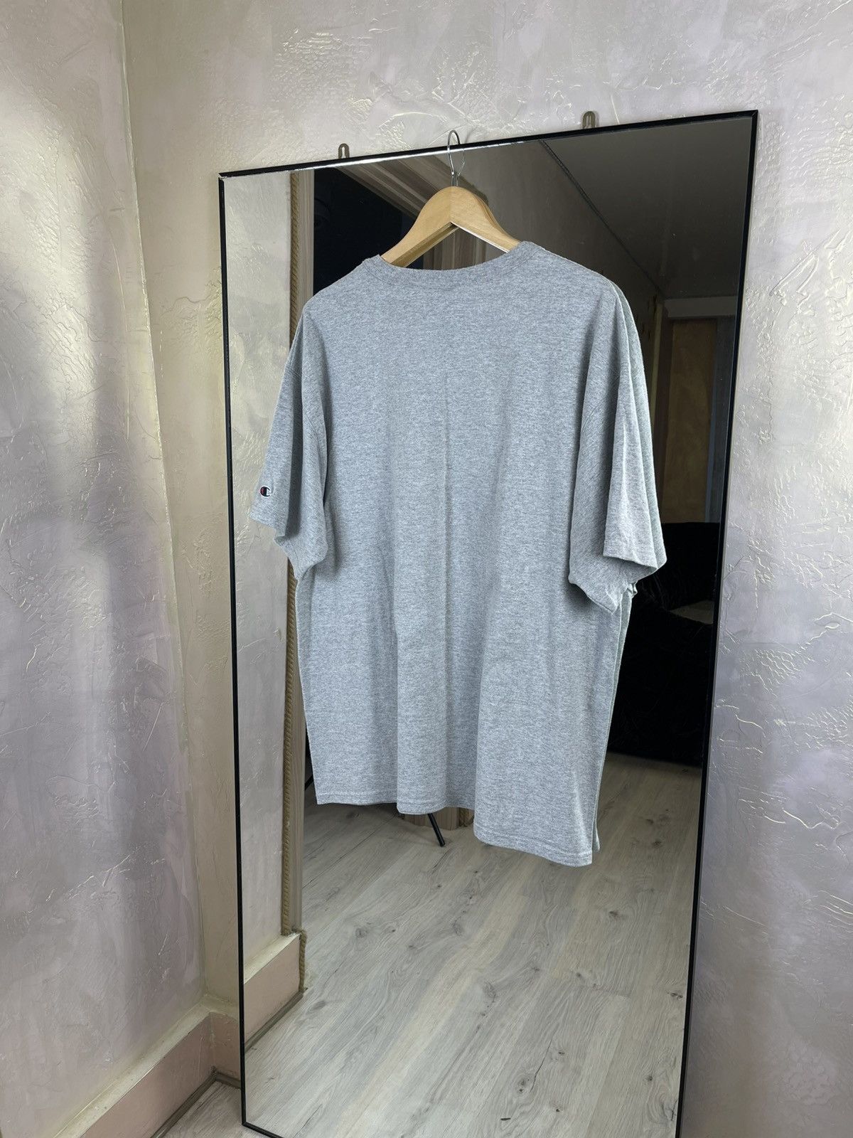 Champion Champion Custom "Tired" Graphic Box Logo Grey Tee Size US XL / EU 56 / 4 - 10 Thumbnail